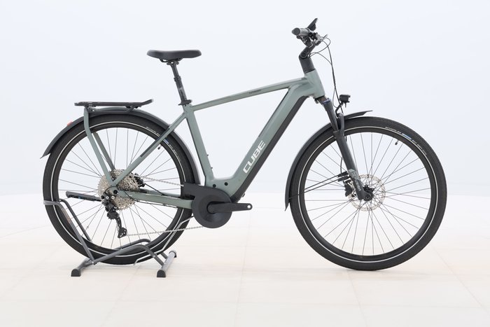 Cube KATHMANDU HYBRID PRO 750 2024