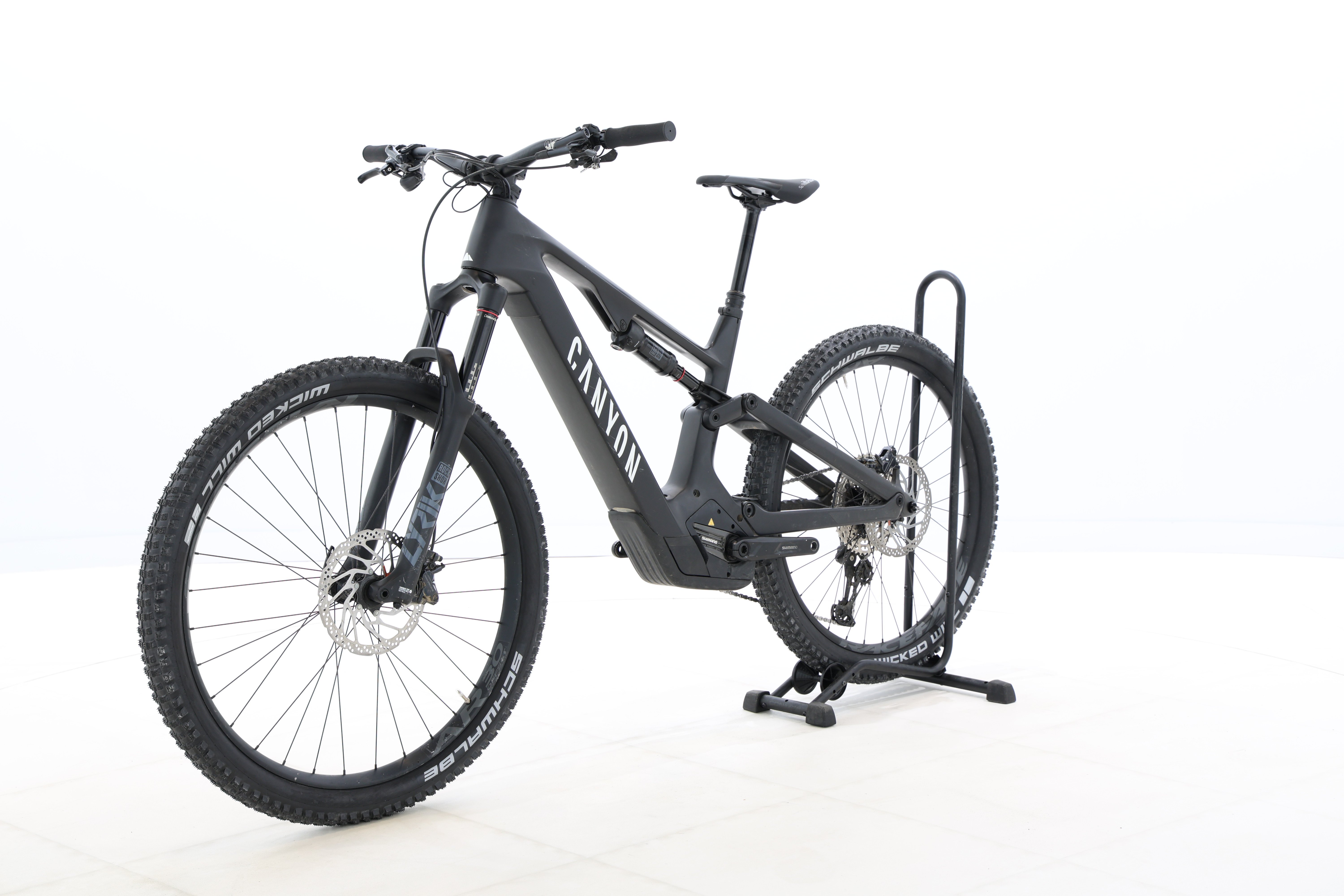 6c8df36f-2595-4f29-bc83-5376b4328bf7