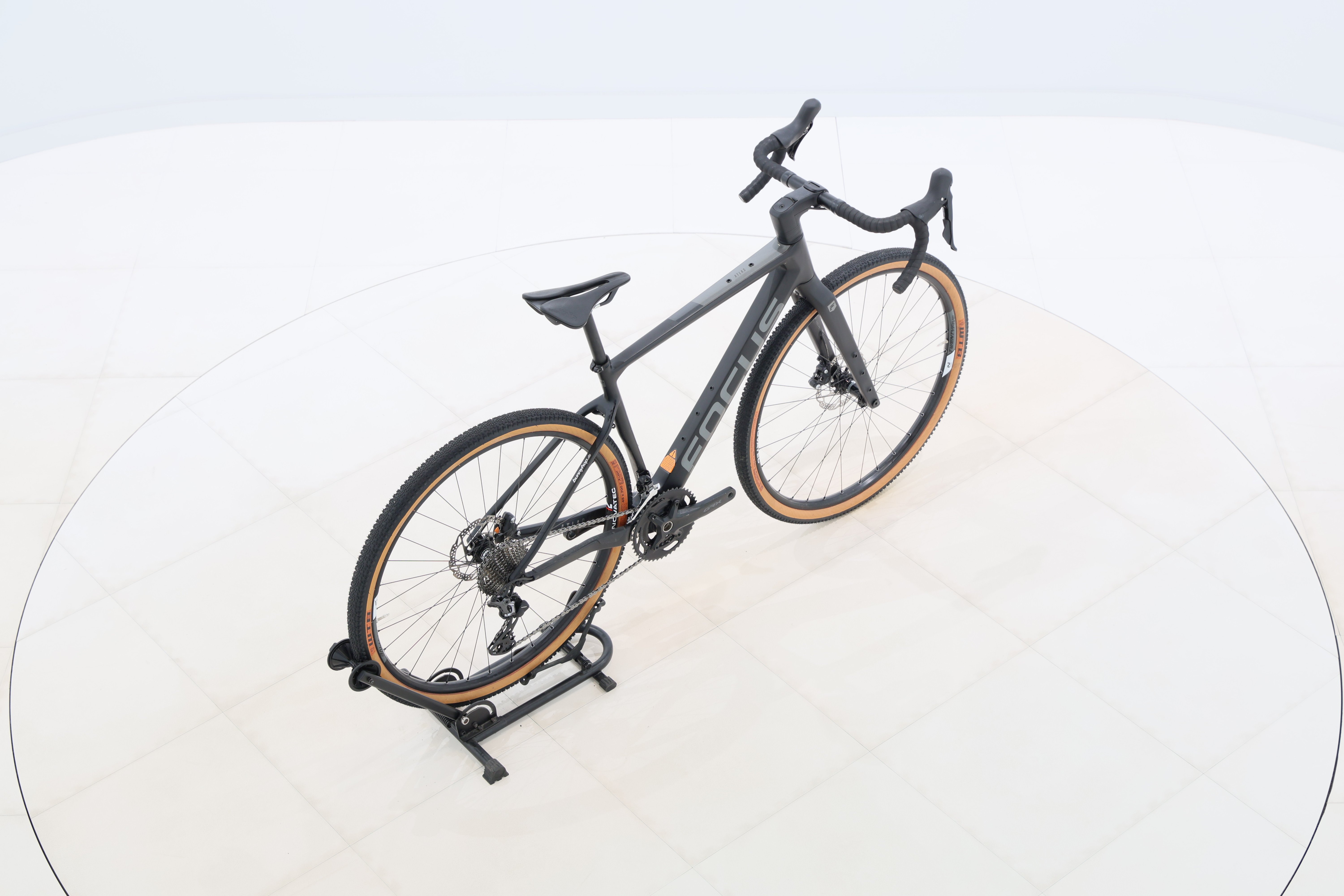 dfa70aa3-2c51-4367-83cf-71bcfbc70b47