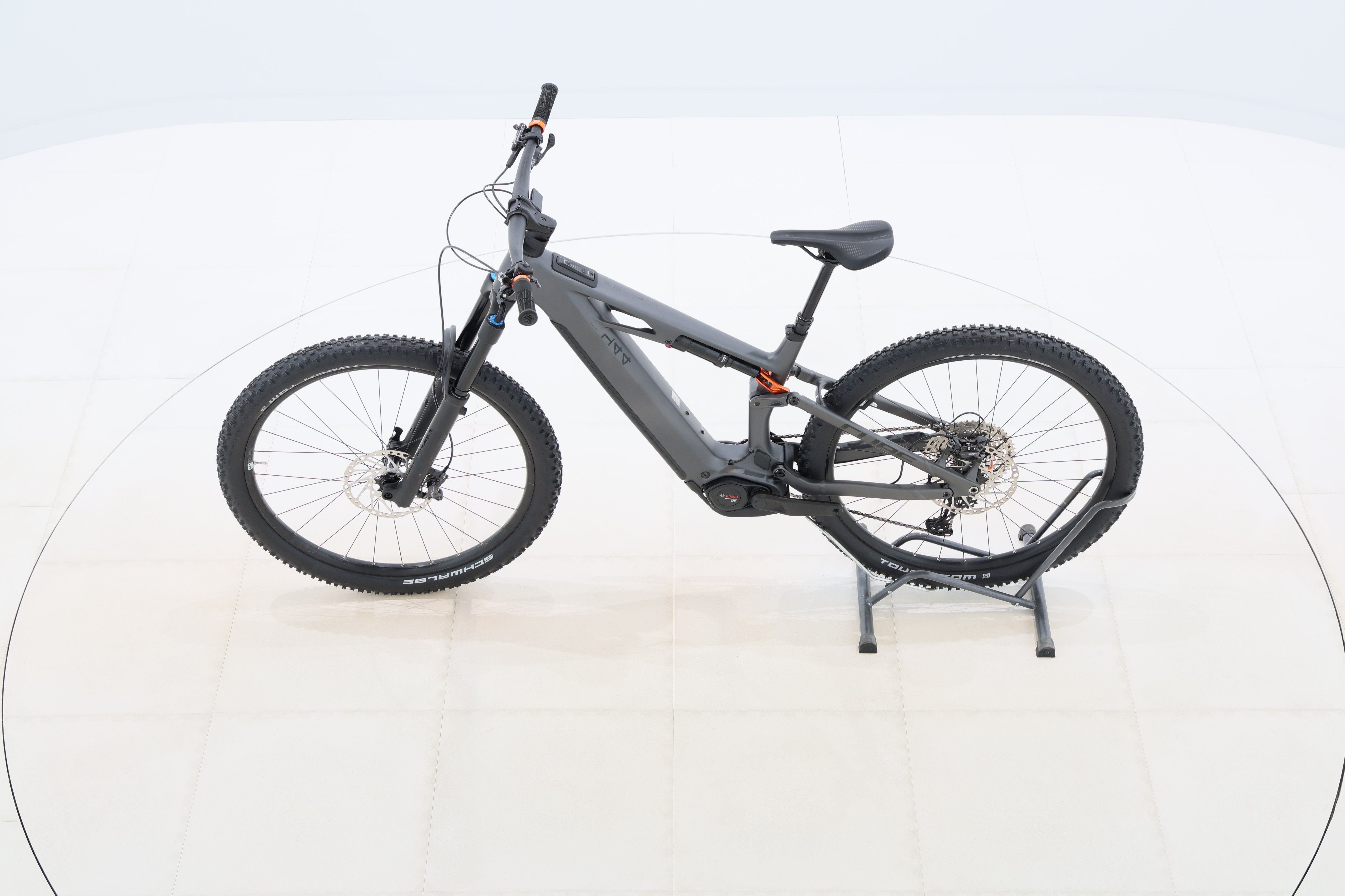 f863da9b-1c82-43a7-8eca-c0353bb51ecd