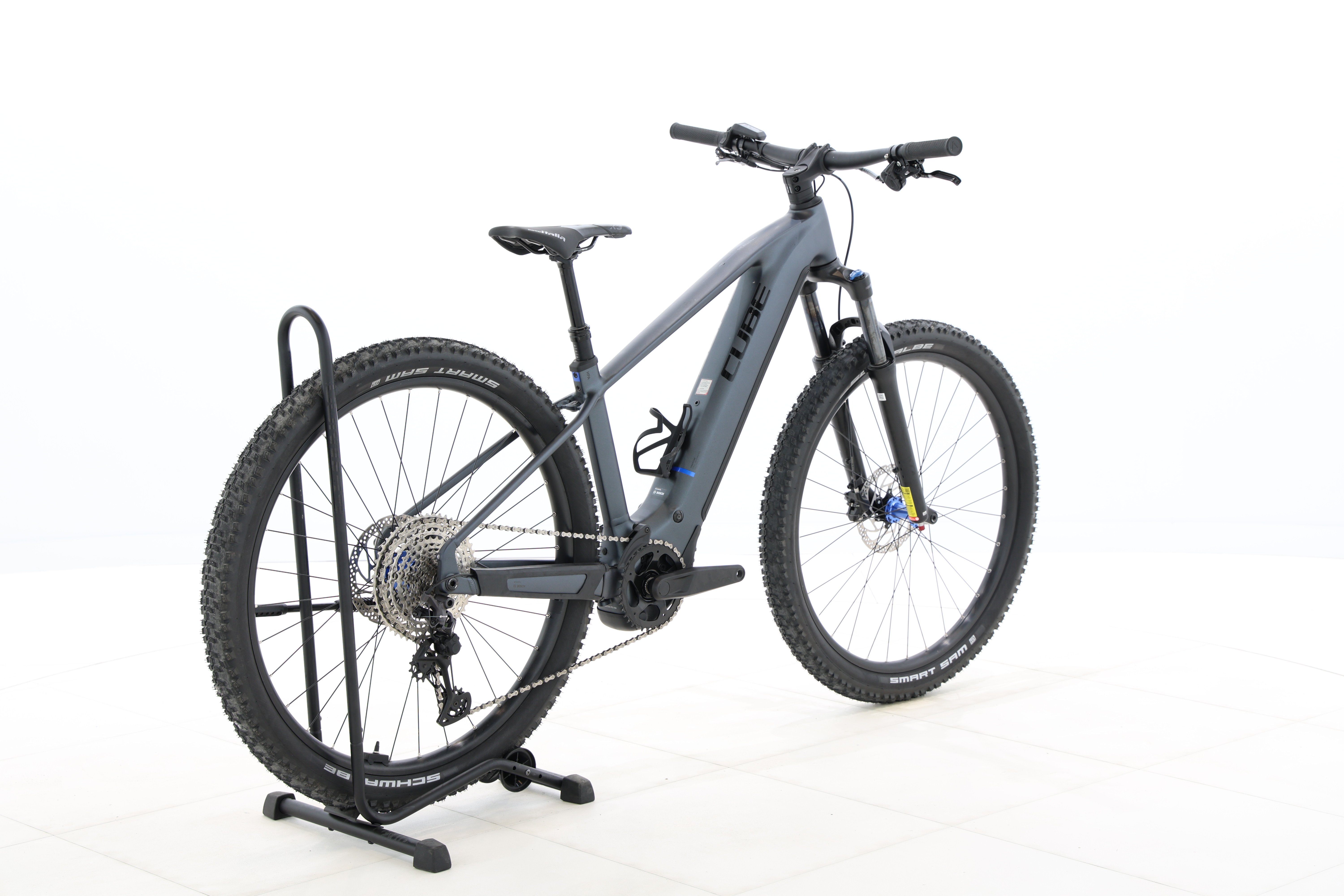 b96ea595-00cf-4a6f-a74f-e1d28d3bfa49