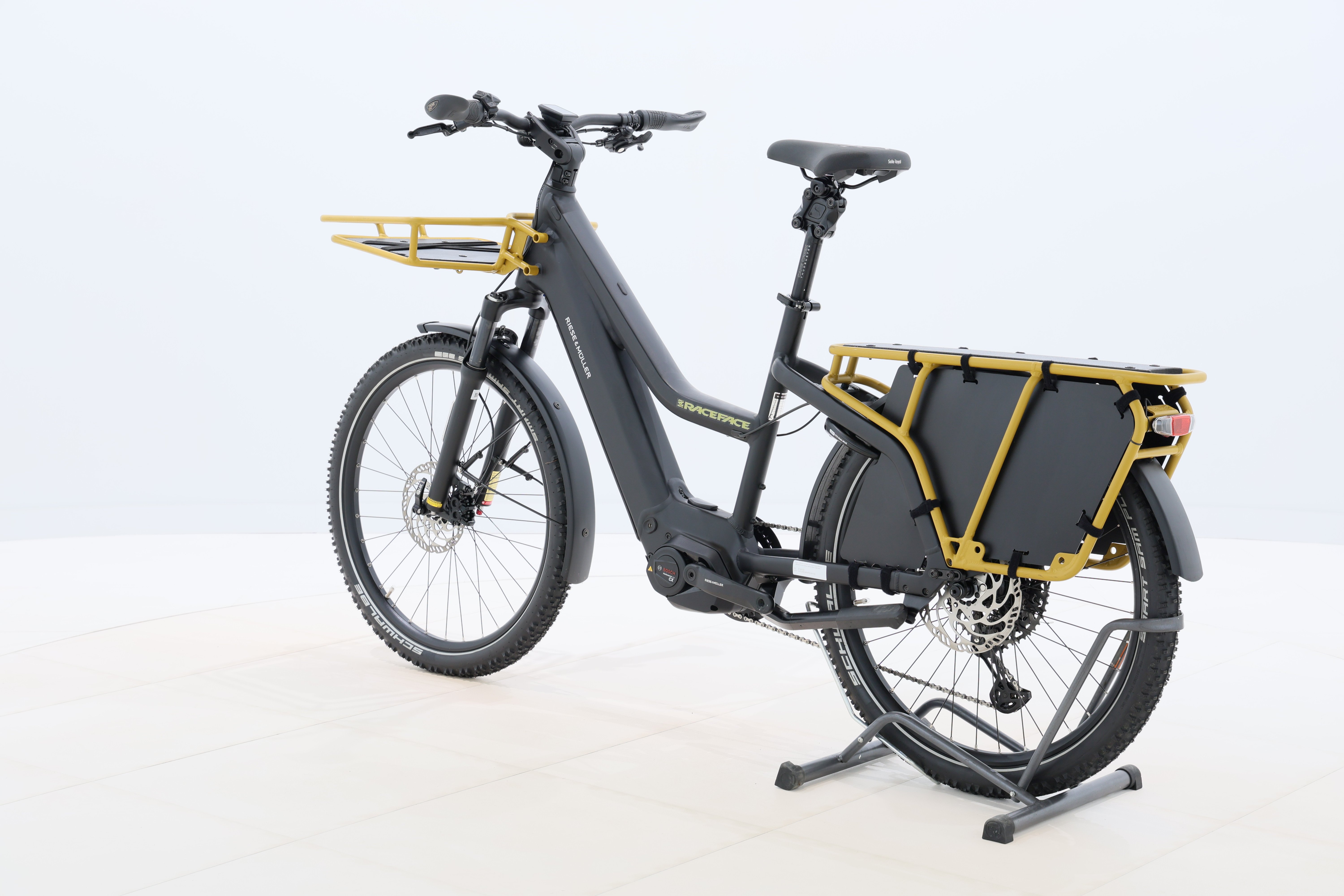 a5ed8a72-728f-416f-8055-65388f7a36cb