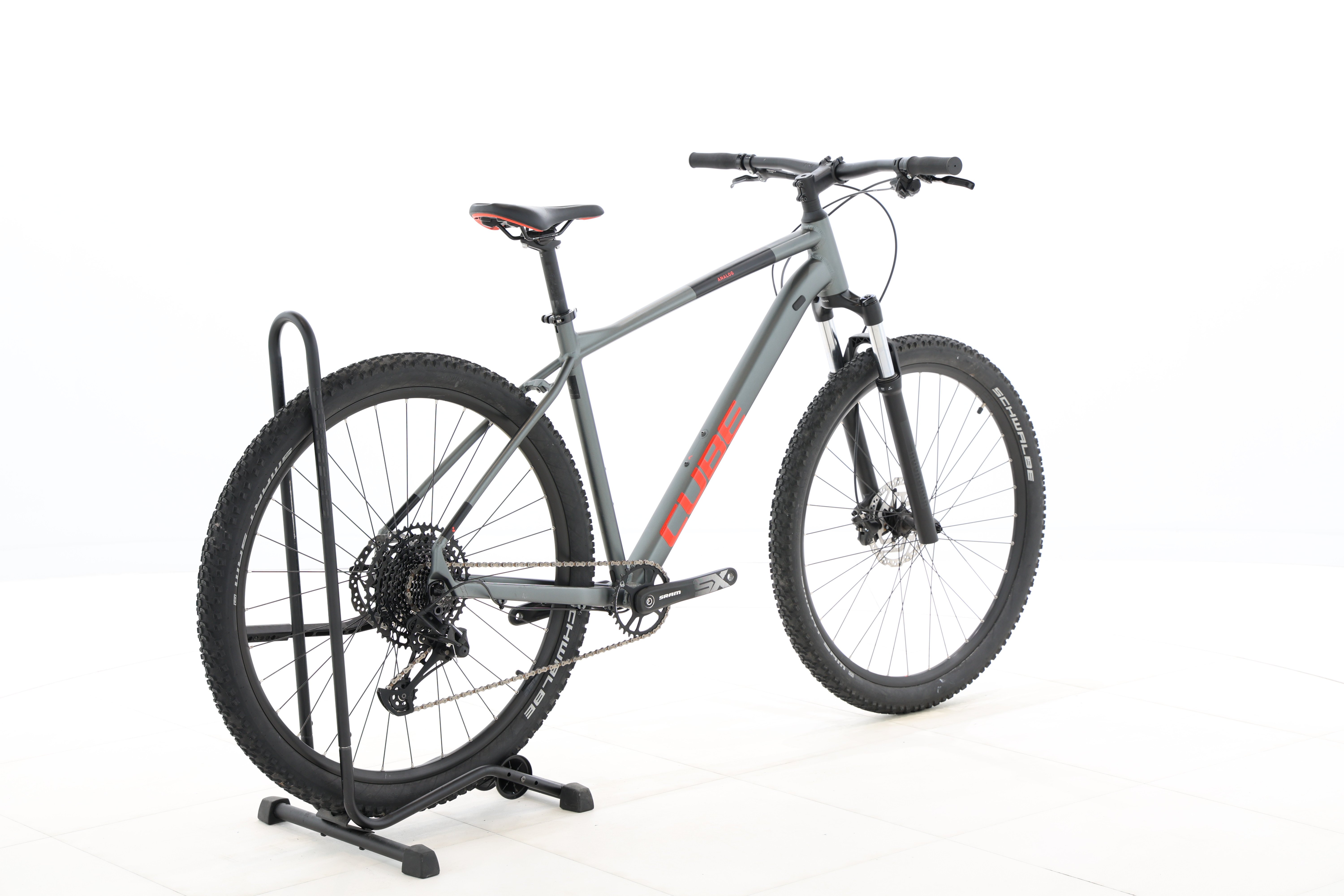 a8ca99bf-9beb-4f1d-9994-37fd3a0e77e0