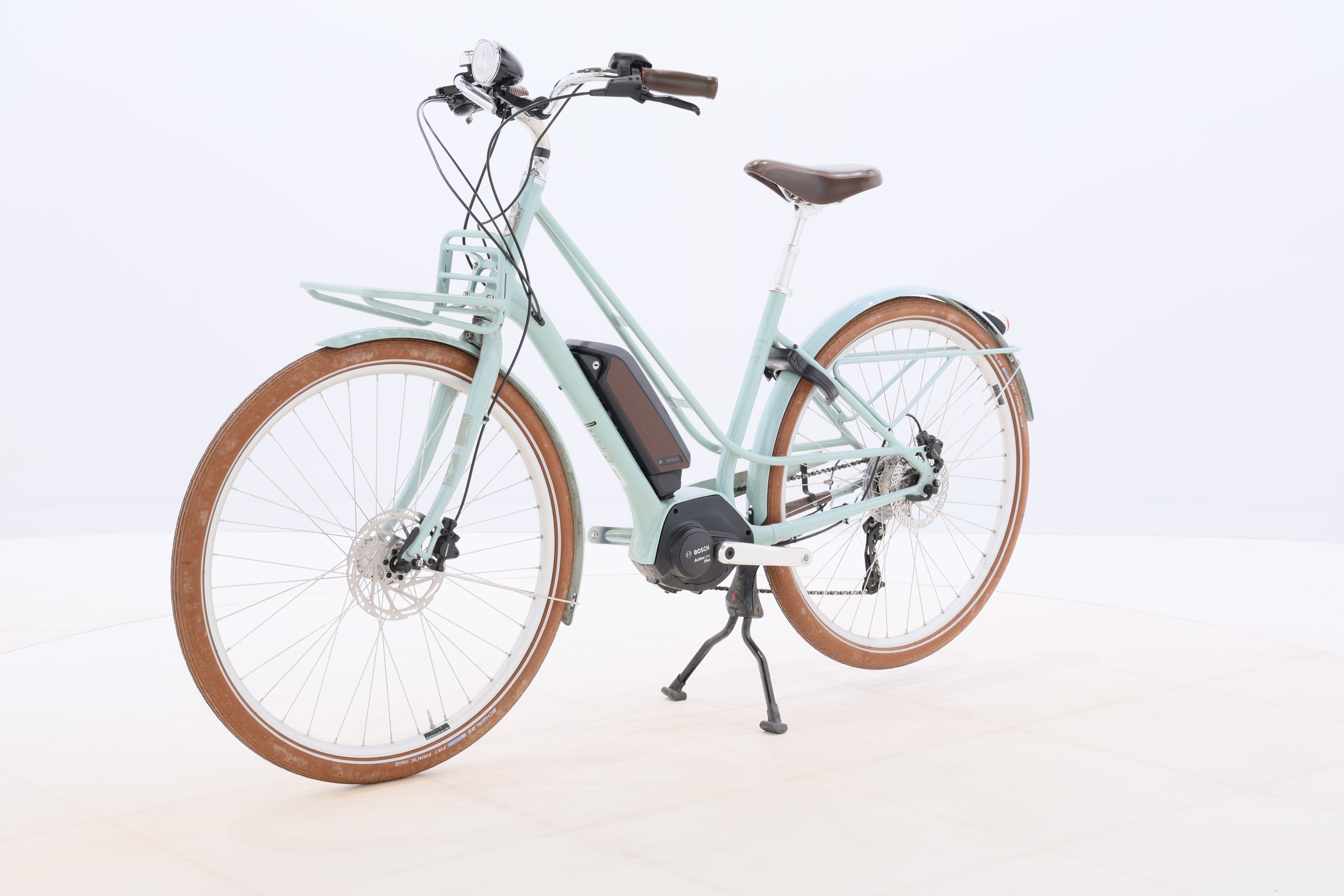 f6a484ce-f579-40fa-945b-f77c825f2767