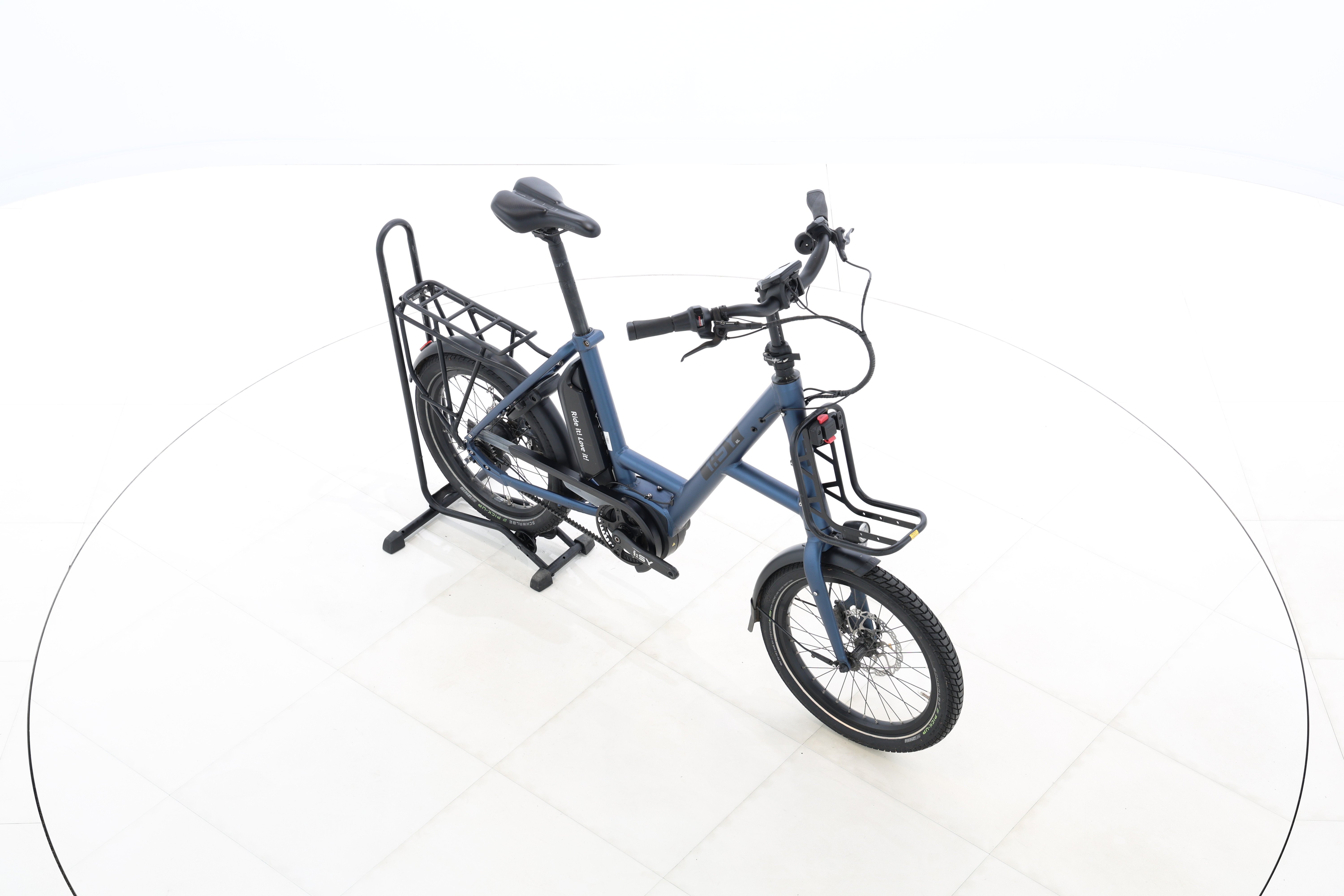 02114979-4bef-4763-9172-025c51be0158