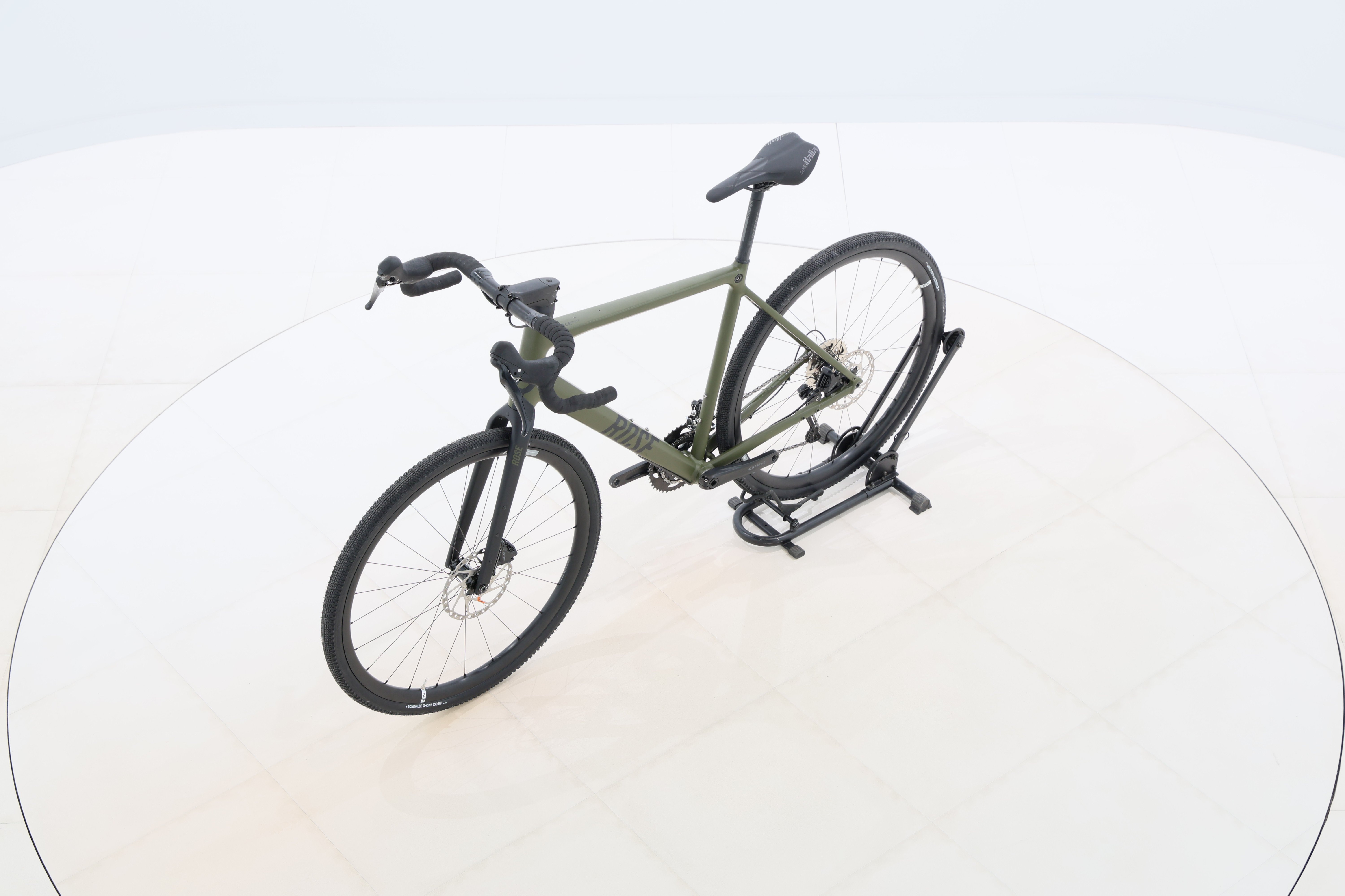 b10e3f3e-83fd-4b06-a737-9a08bb185fd3