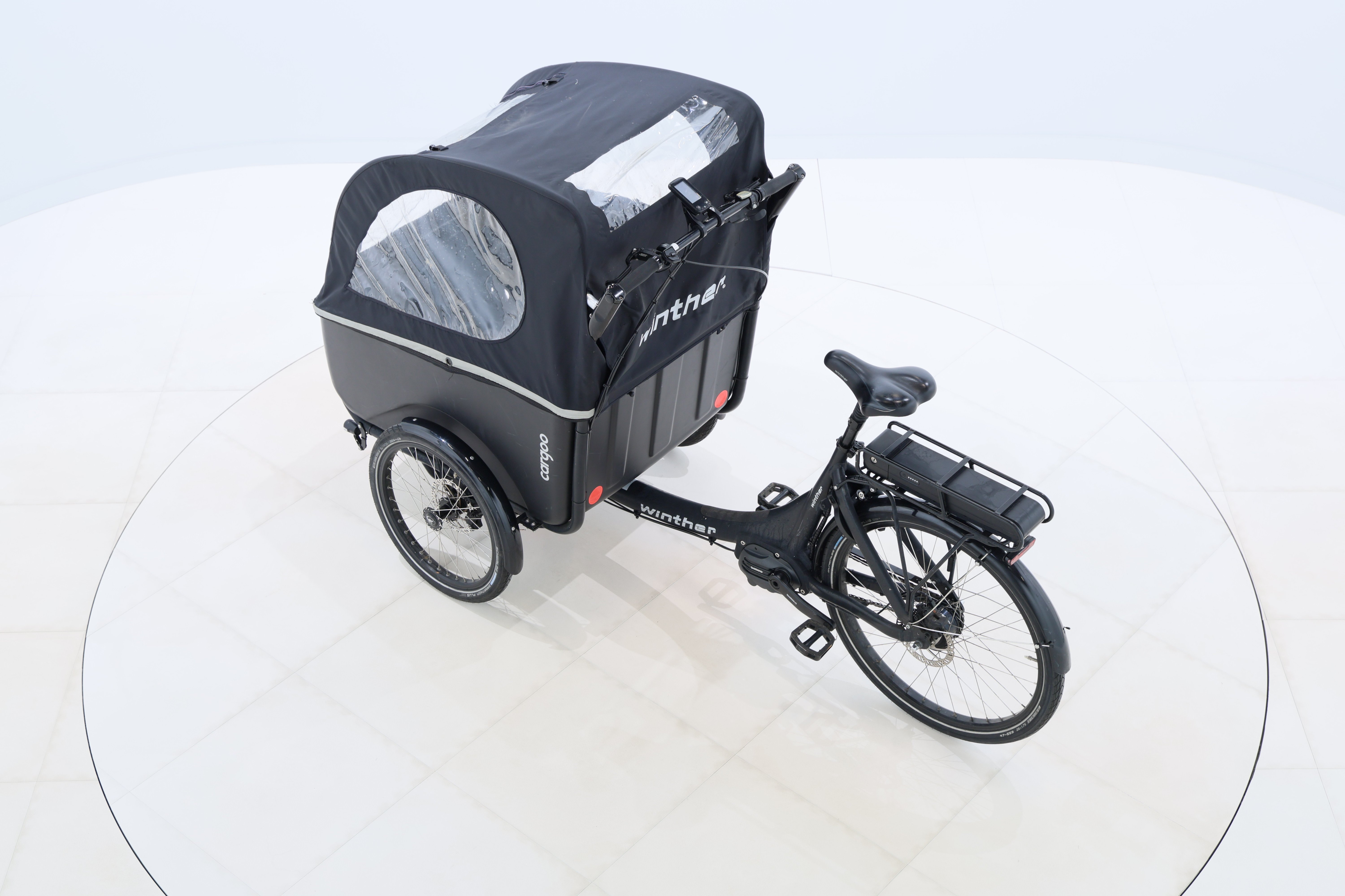 c9926488-d5d8-4e80-8968-53203235fe4c