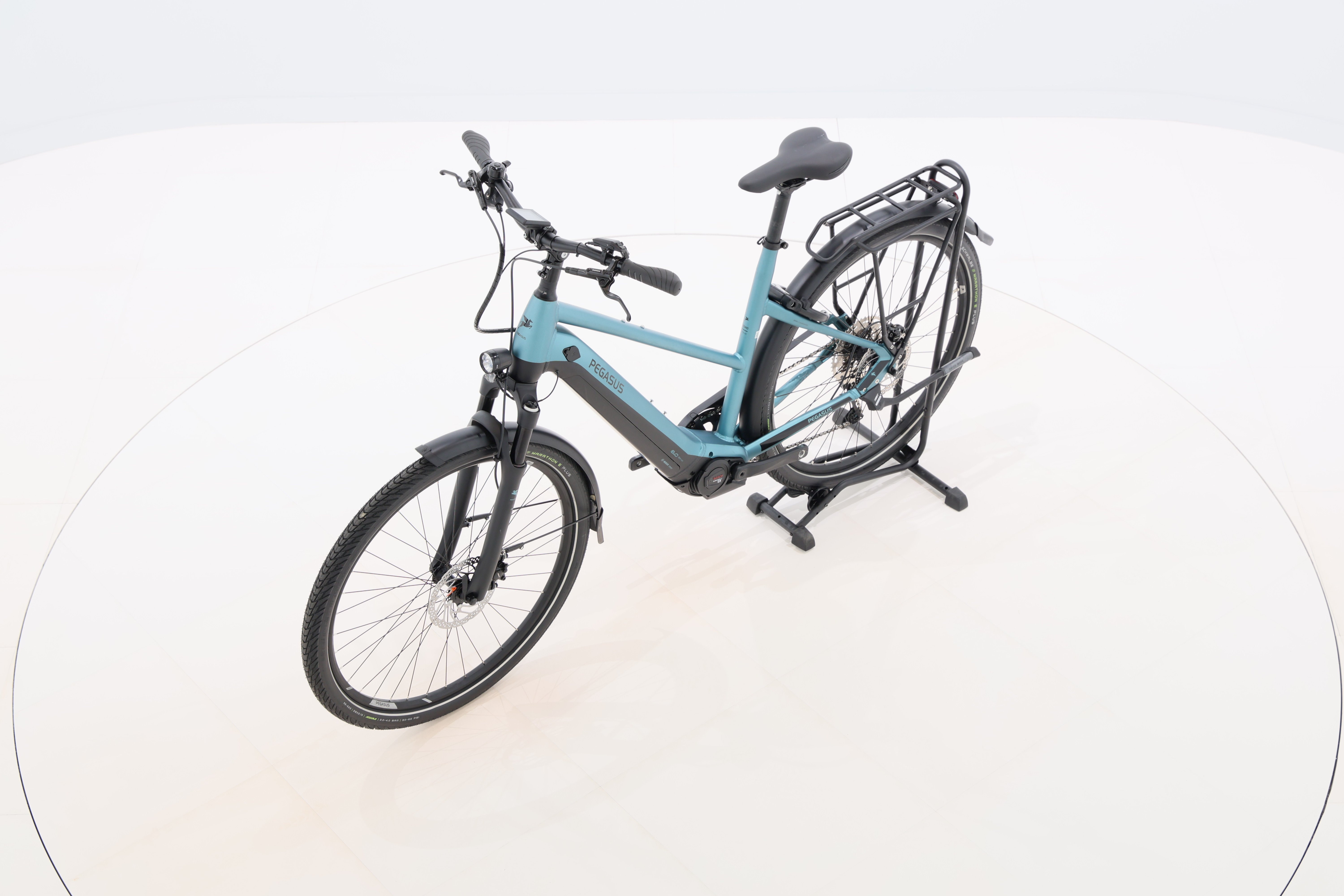 c0989d3a-abb6-4247-aca5-2035a1a2ee40