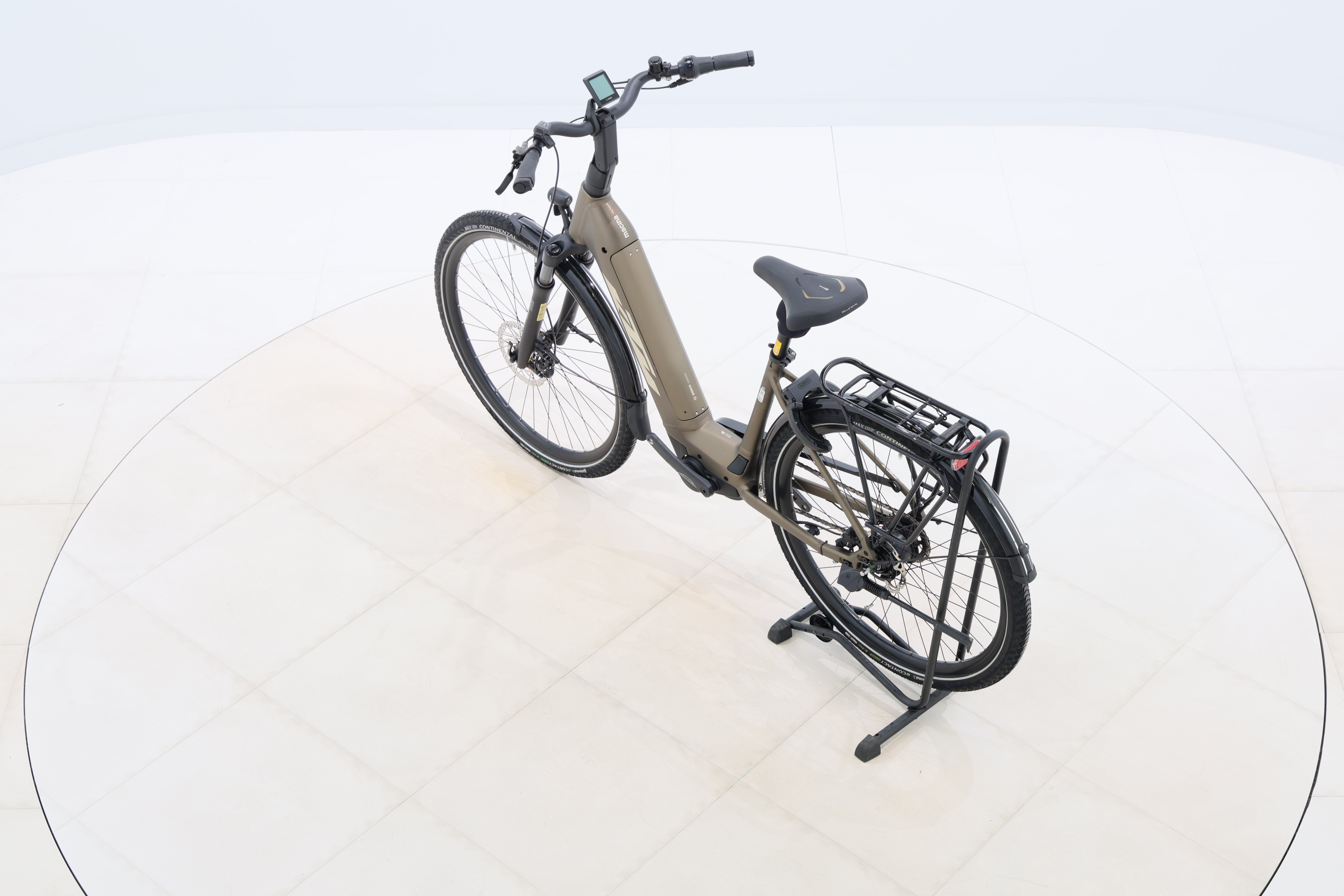 bdb2be90-db1d-464a-8048-23c8f5ce8204