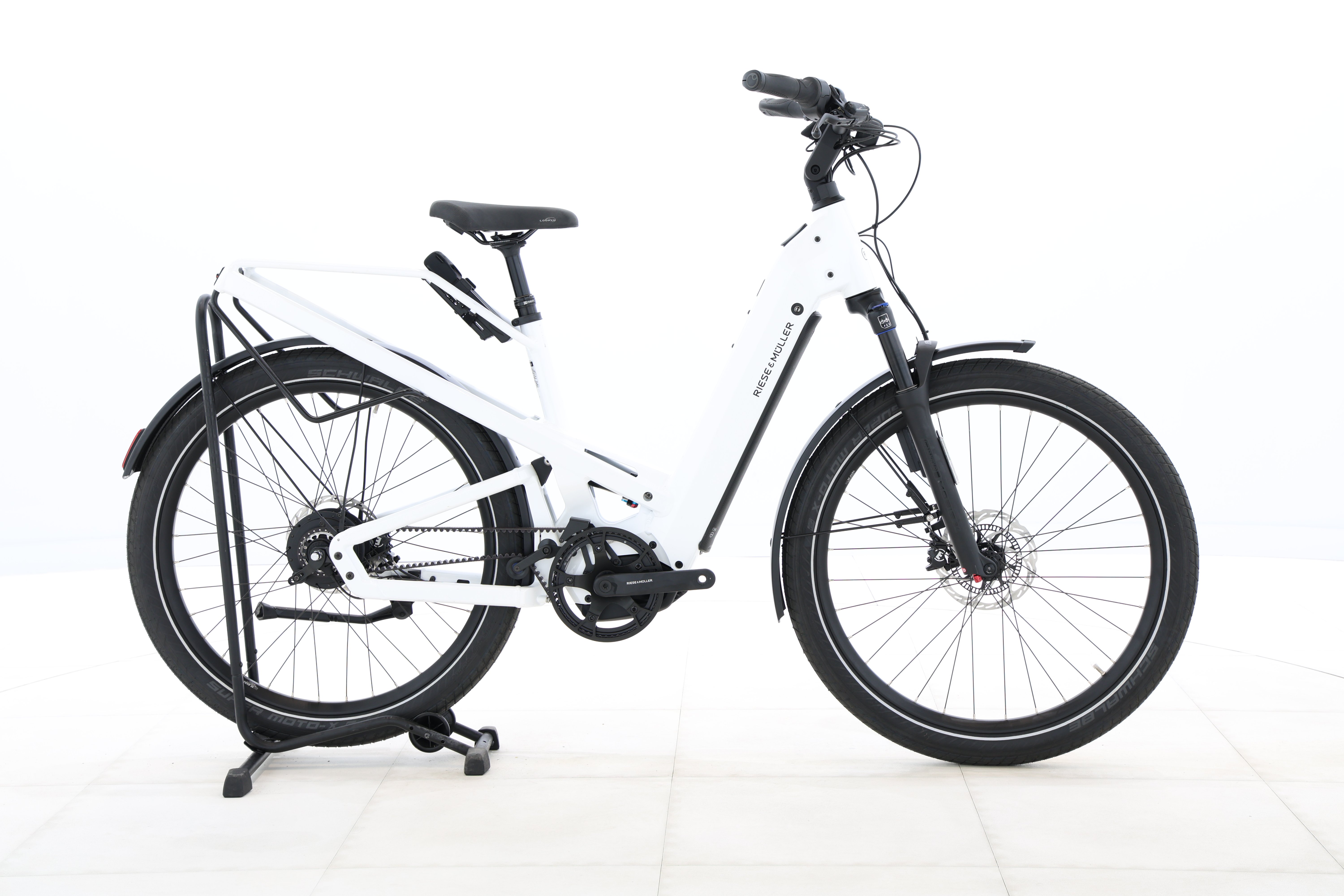 5db885a4-67b2-47b7-b9d7-22a5a10026d0