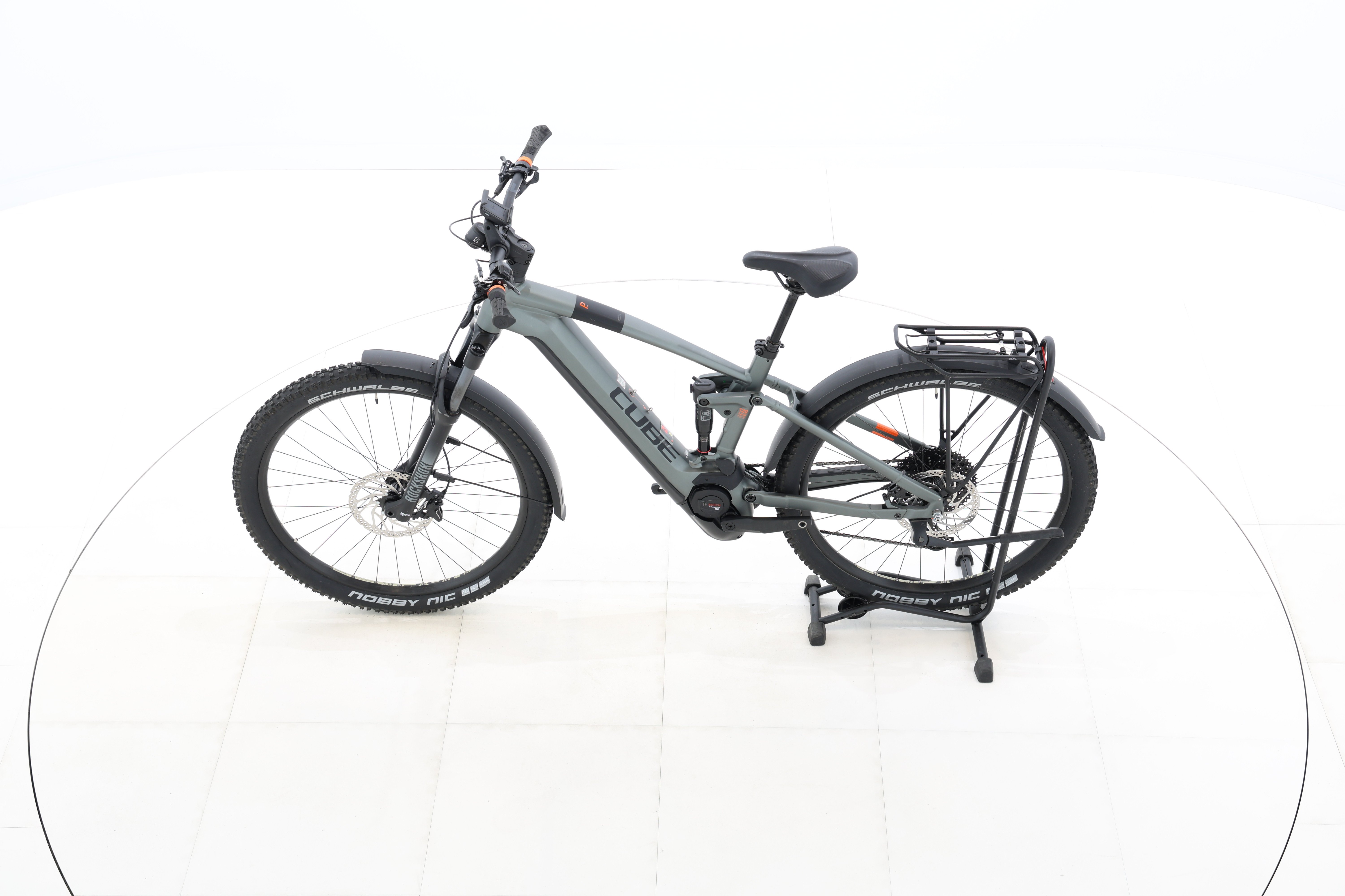 1bcdca90-3bb2-40e6-a427-e3d63cc8ed4d