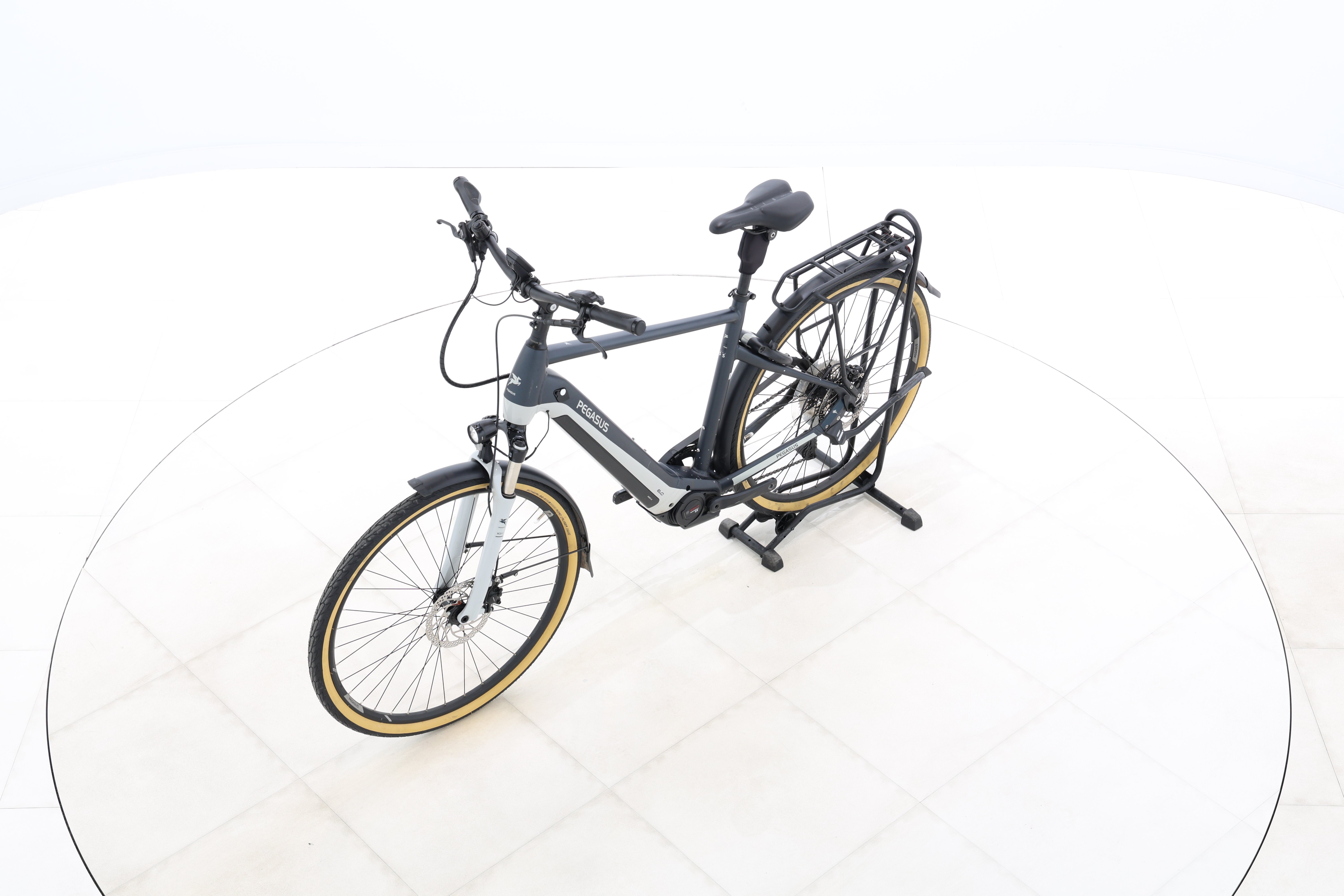 fa845e98-2a3d-4925-910c-21616f8d31cd