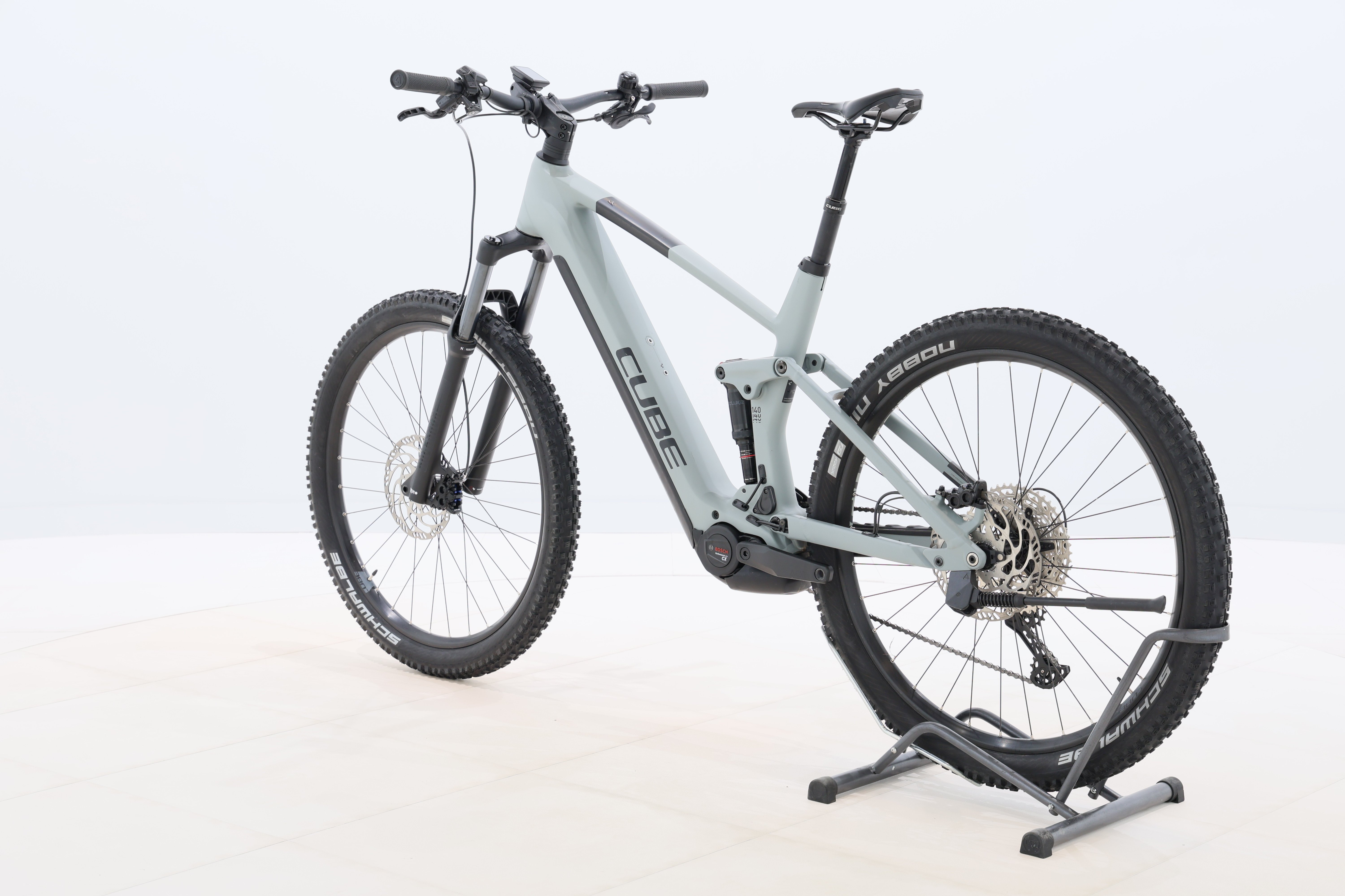 acbf6418-127c-431f-b78d-07e0684ad8a0