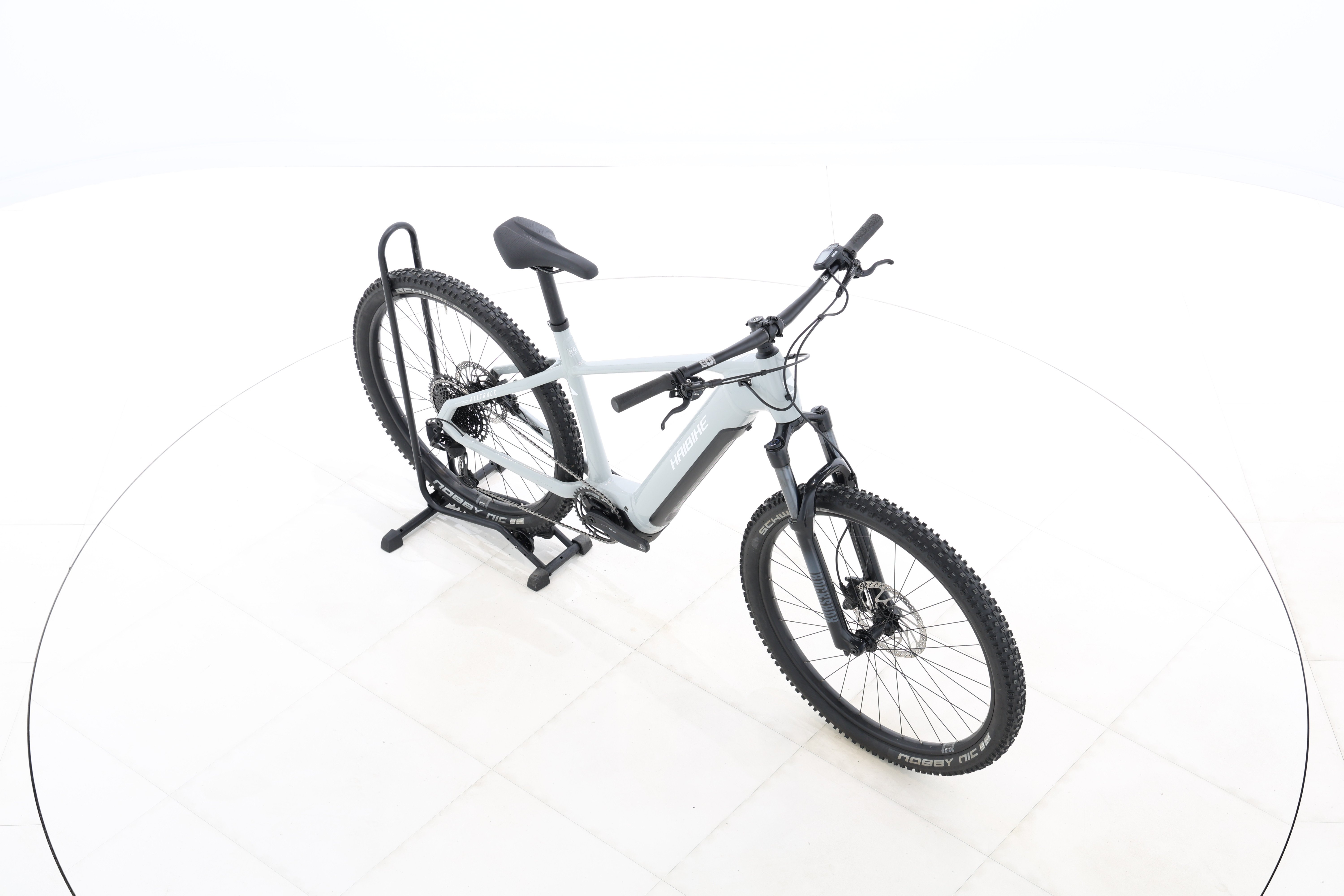 18379d0b-073e-4cf9-a318-f2d797c83990