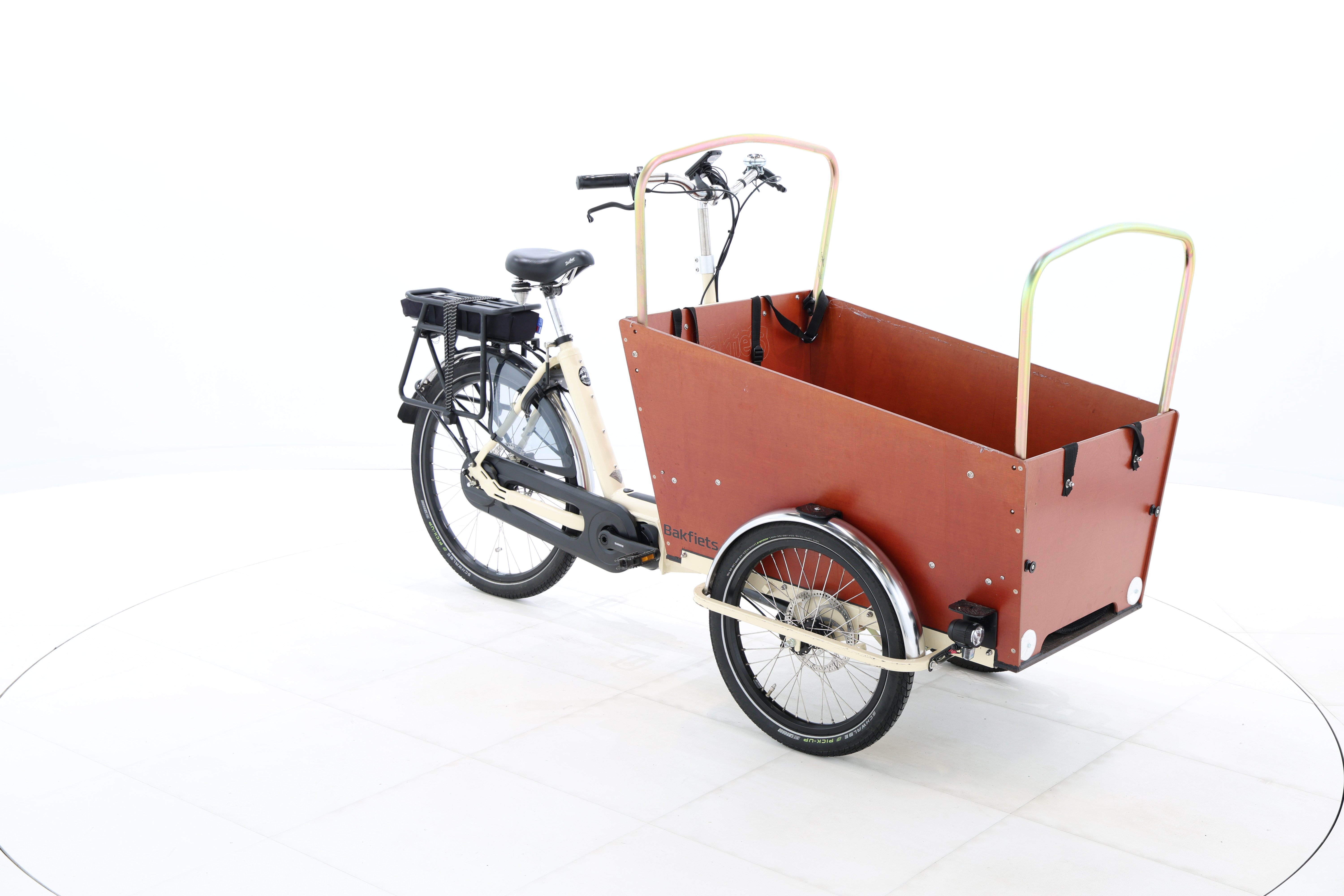 b6e64f68-e35b-4ebc-90ca-7851966854ed