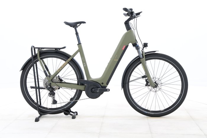 Cube Kathmandu Hybrid Pro 800 2025