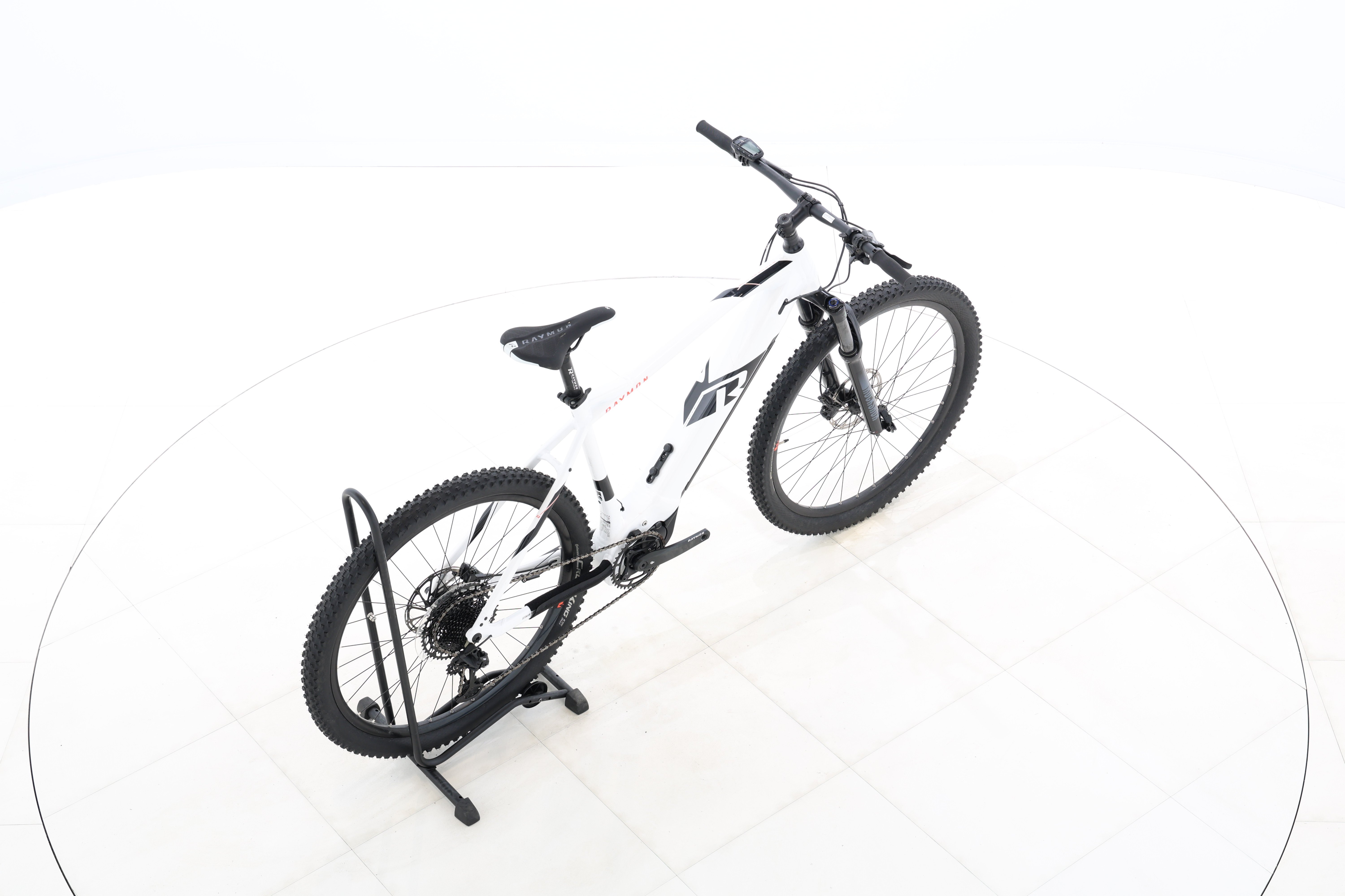 932ab909-51f7-4789-9522-5e0aa5b7bc74