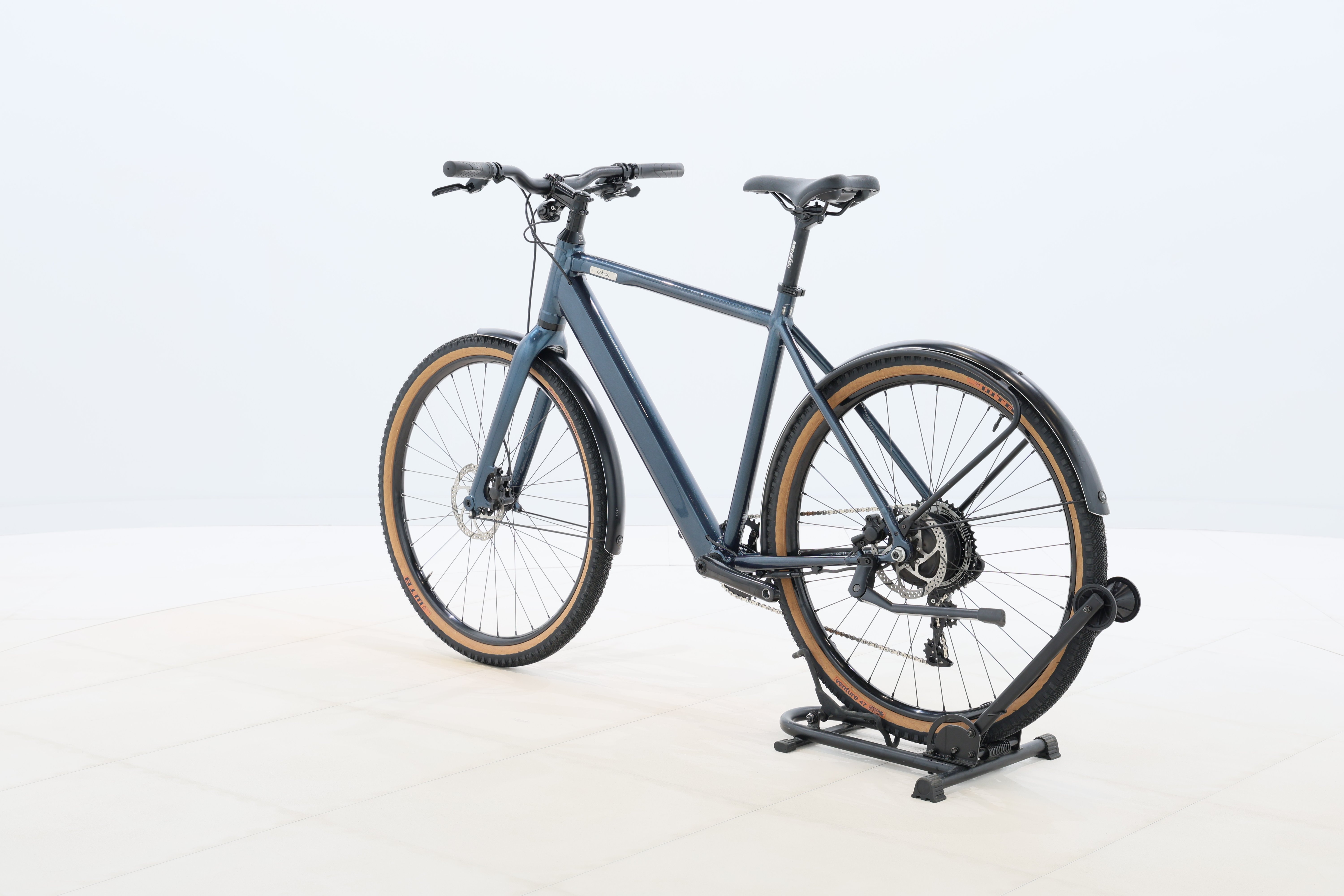 5b80195f-3971-4dd5-8696-0331687e8e1b