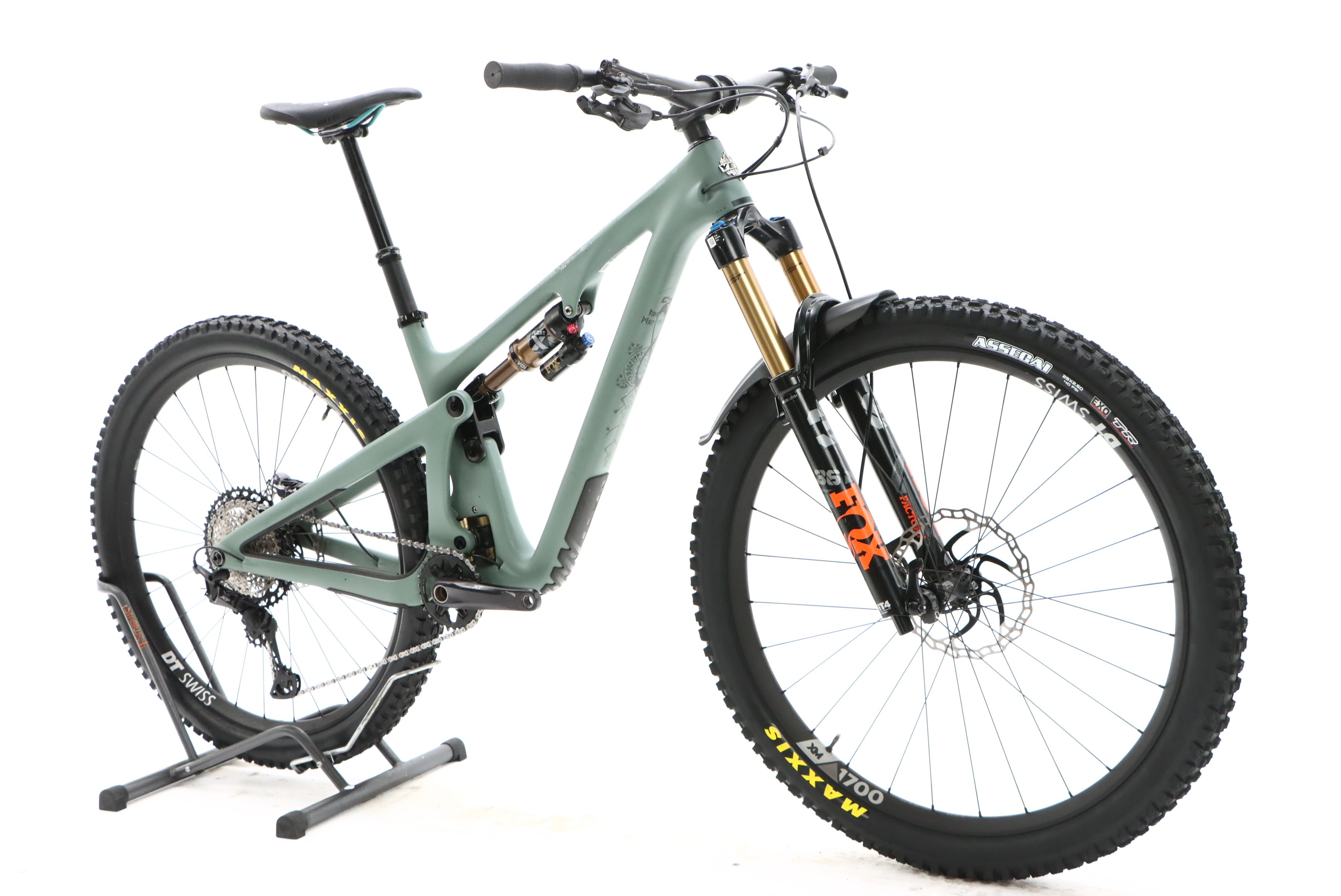 9e028413-40ed-4119-9301-3c13b2920c6b