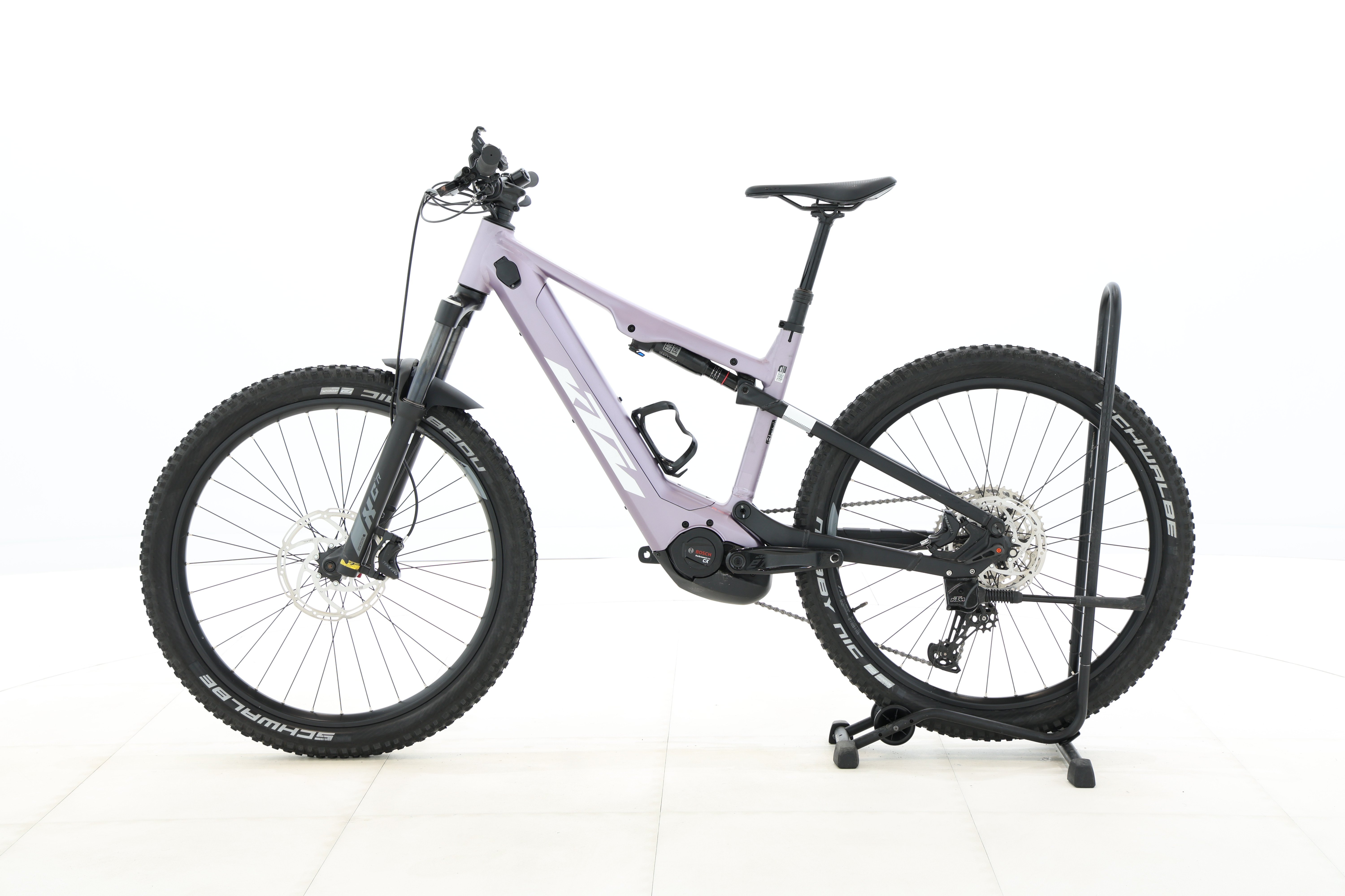 f5d18c7a-9592-4d87-b893-70542c86b254