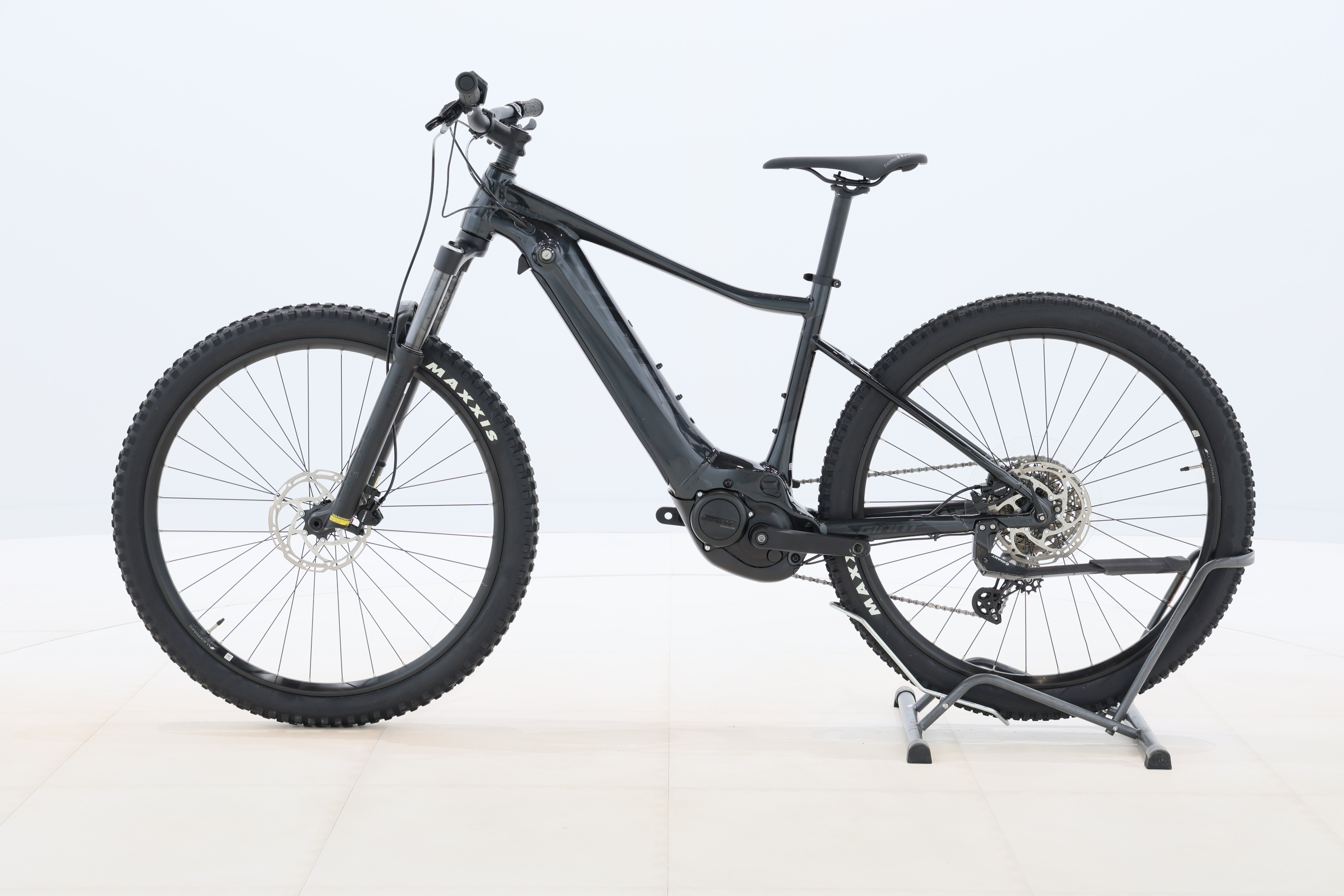 8efbbd71-4bc3-4794-8ca5-d950b60e9137