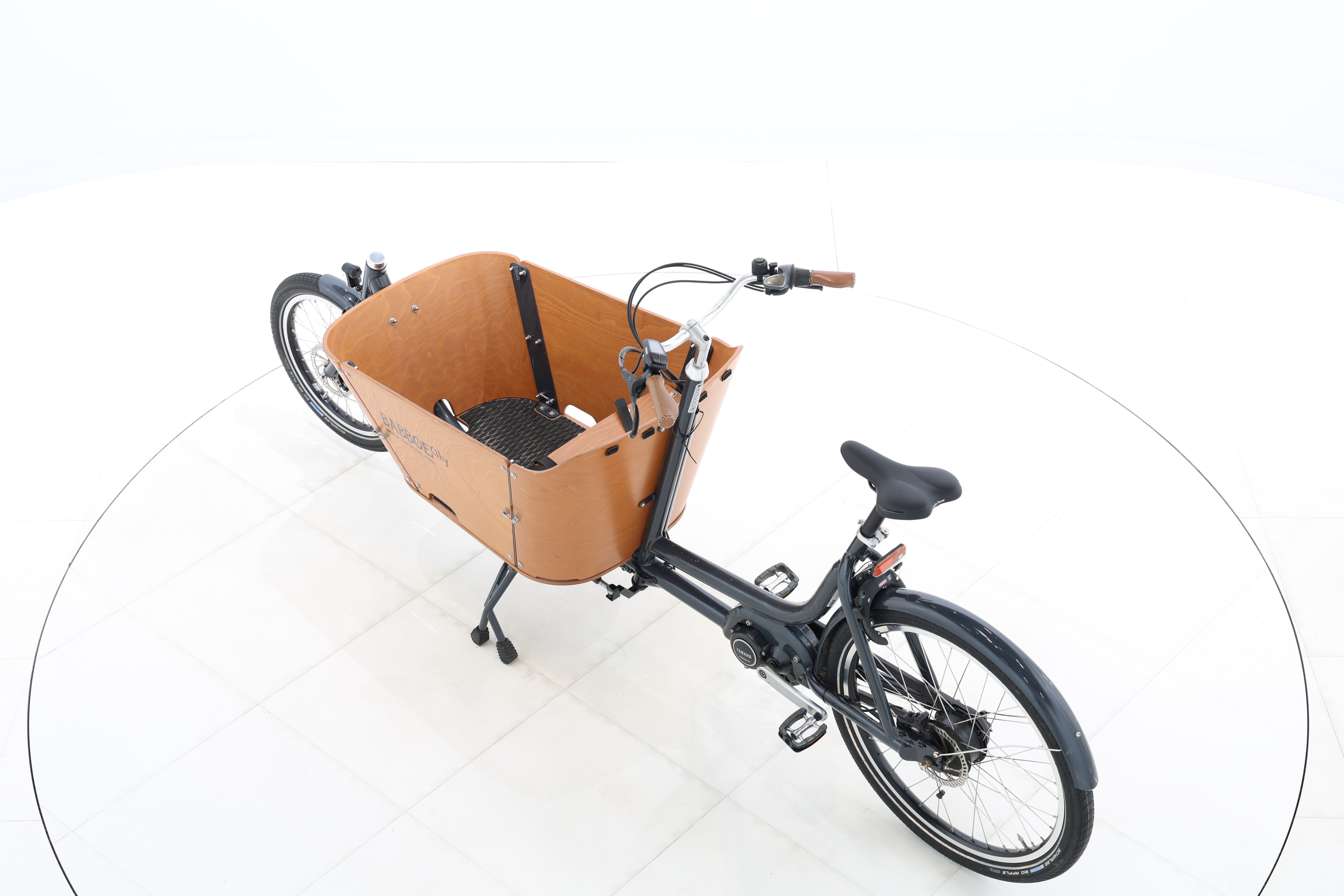 26d7a5dd-93a8-4eee-8432-ec25e545a6d6