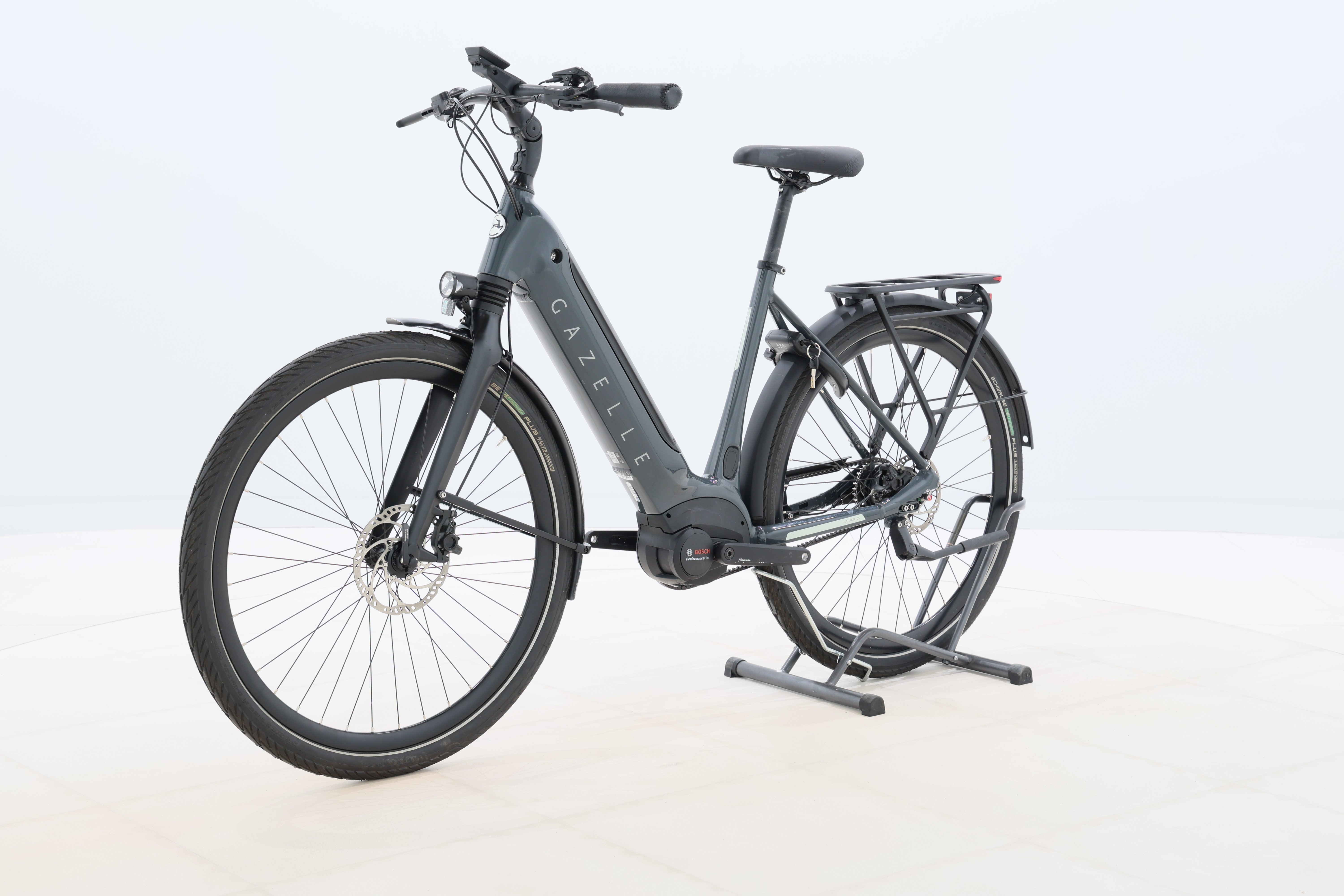 d70a0a6f-733c-4a1a-b14e-8408a1373312