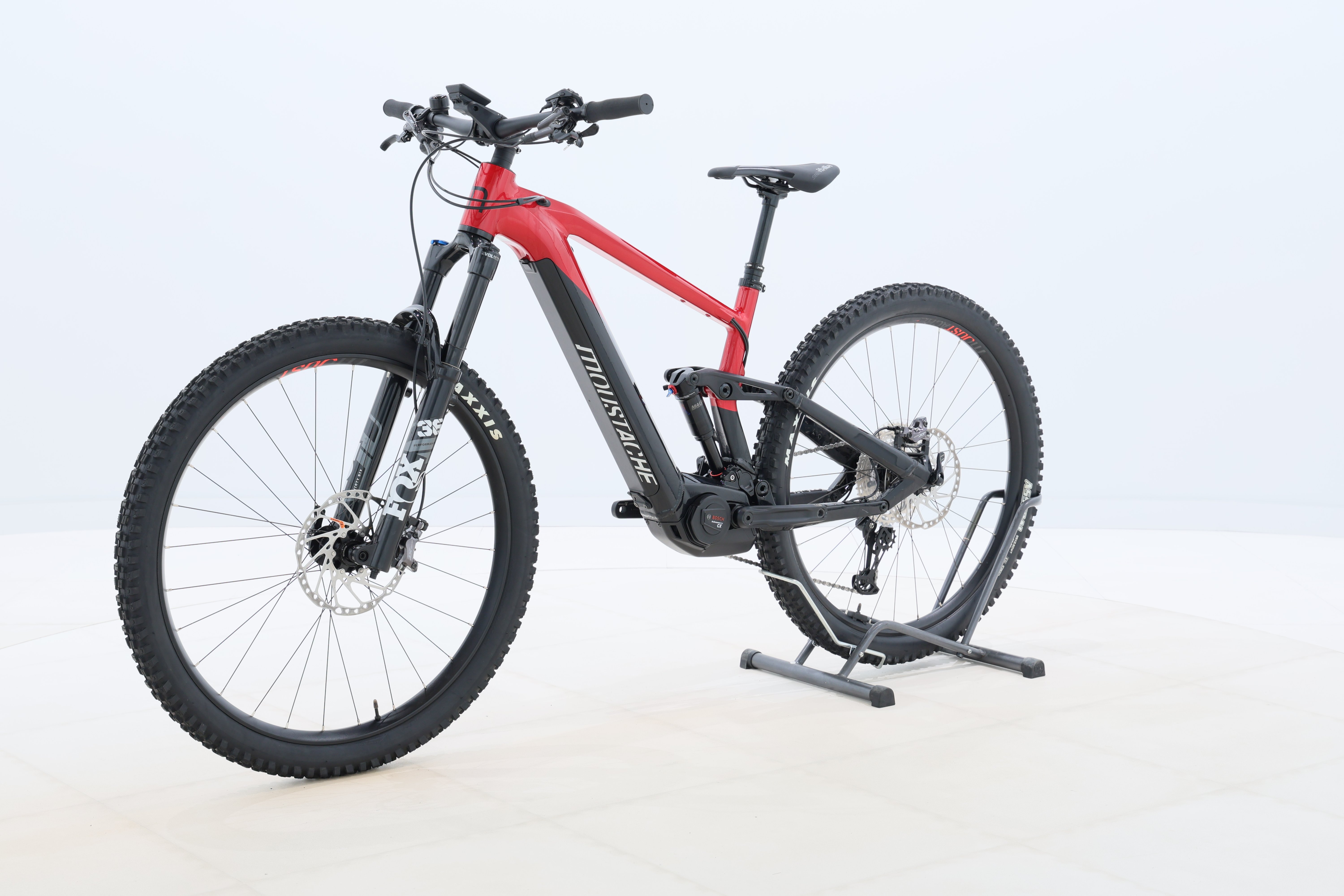 31f0379a-39e6-4e04-a594-333fb4ff4f82