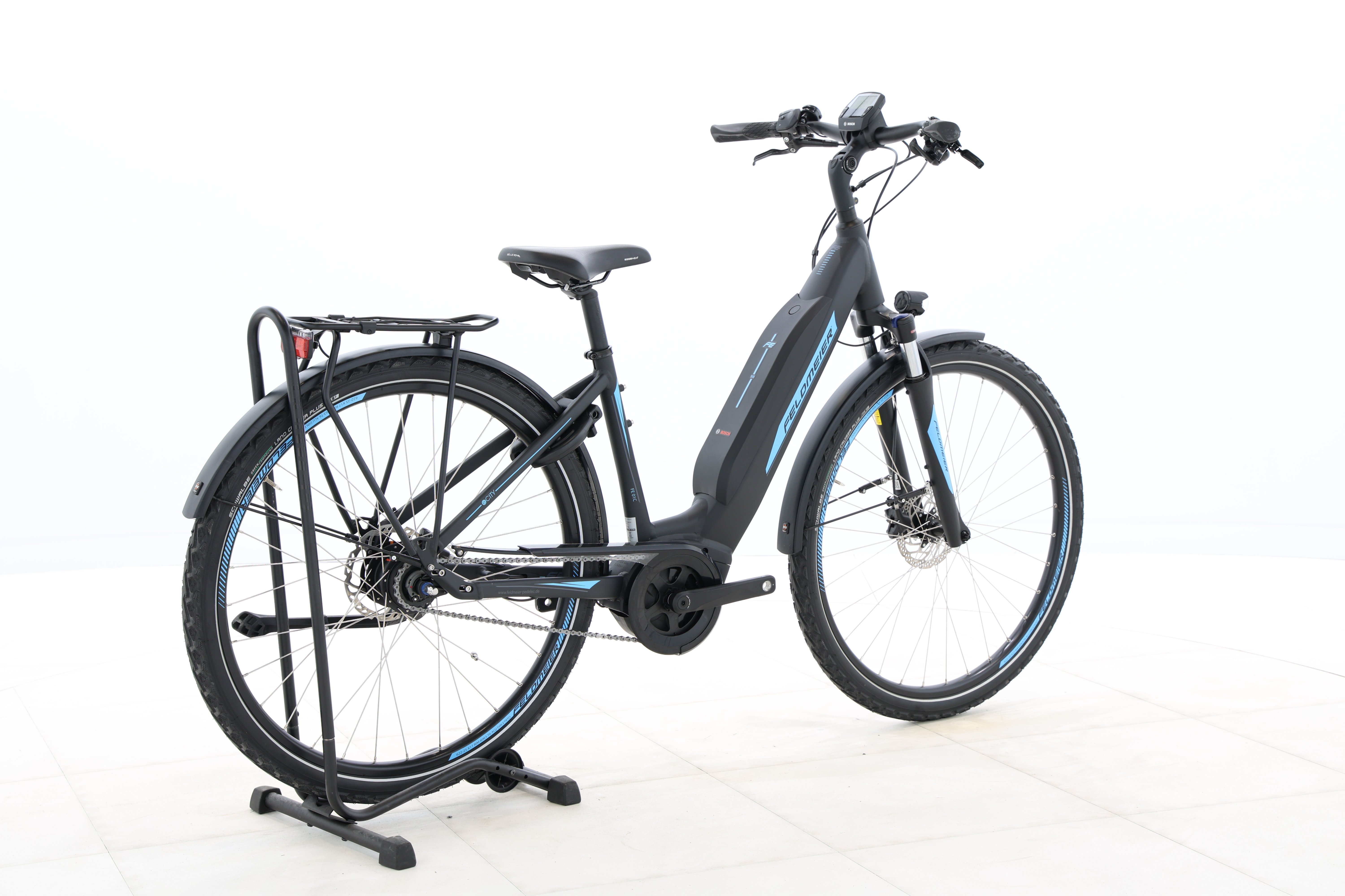 63b2ede6-9b45-4122-9b13-3e8b2c8b6420