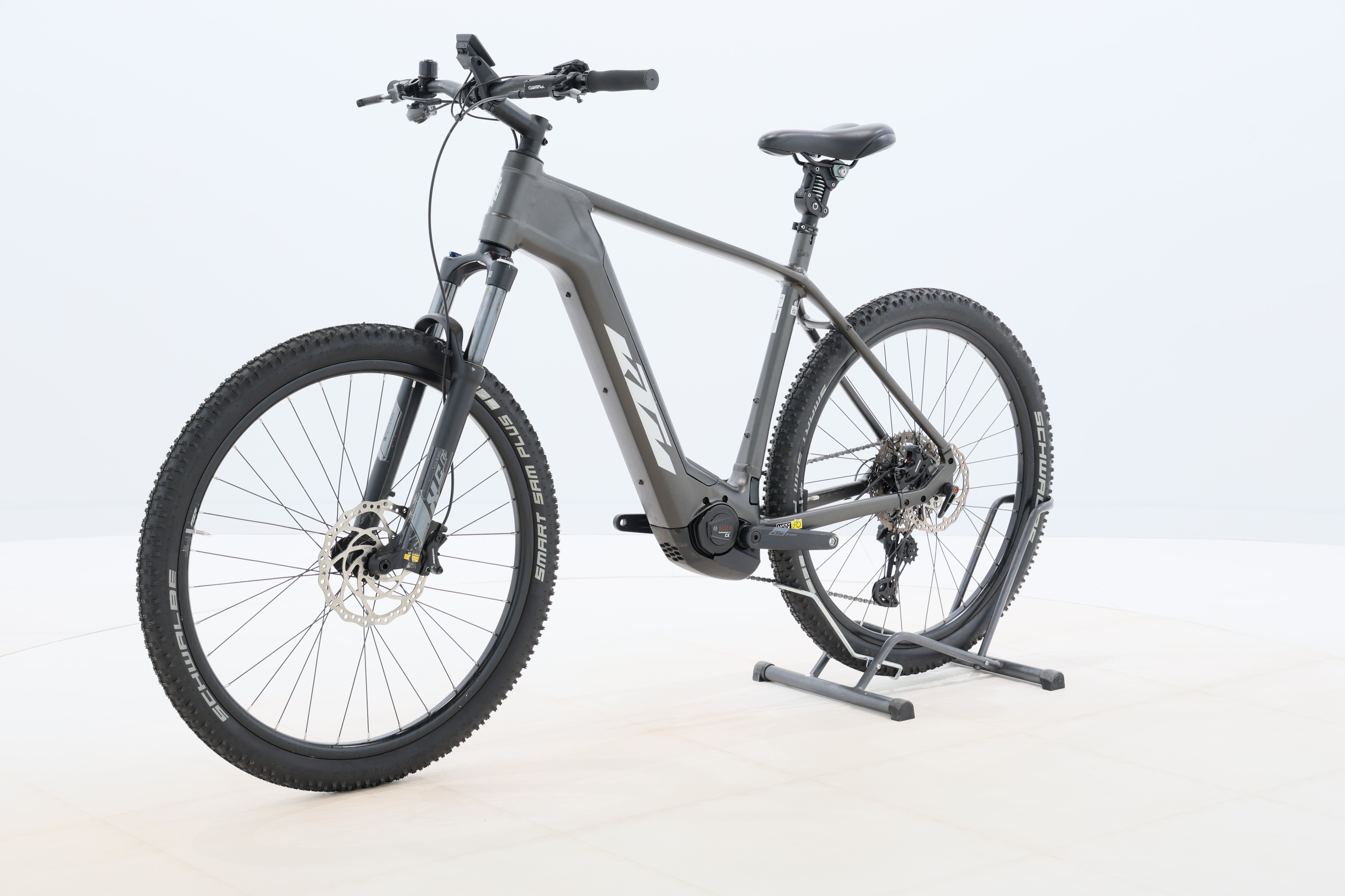 a3570b51-fcc9-40ca-a234-9036ba9f3dae