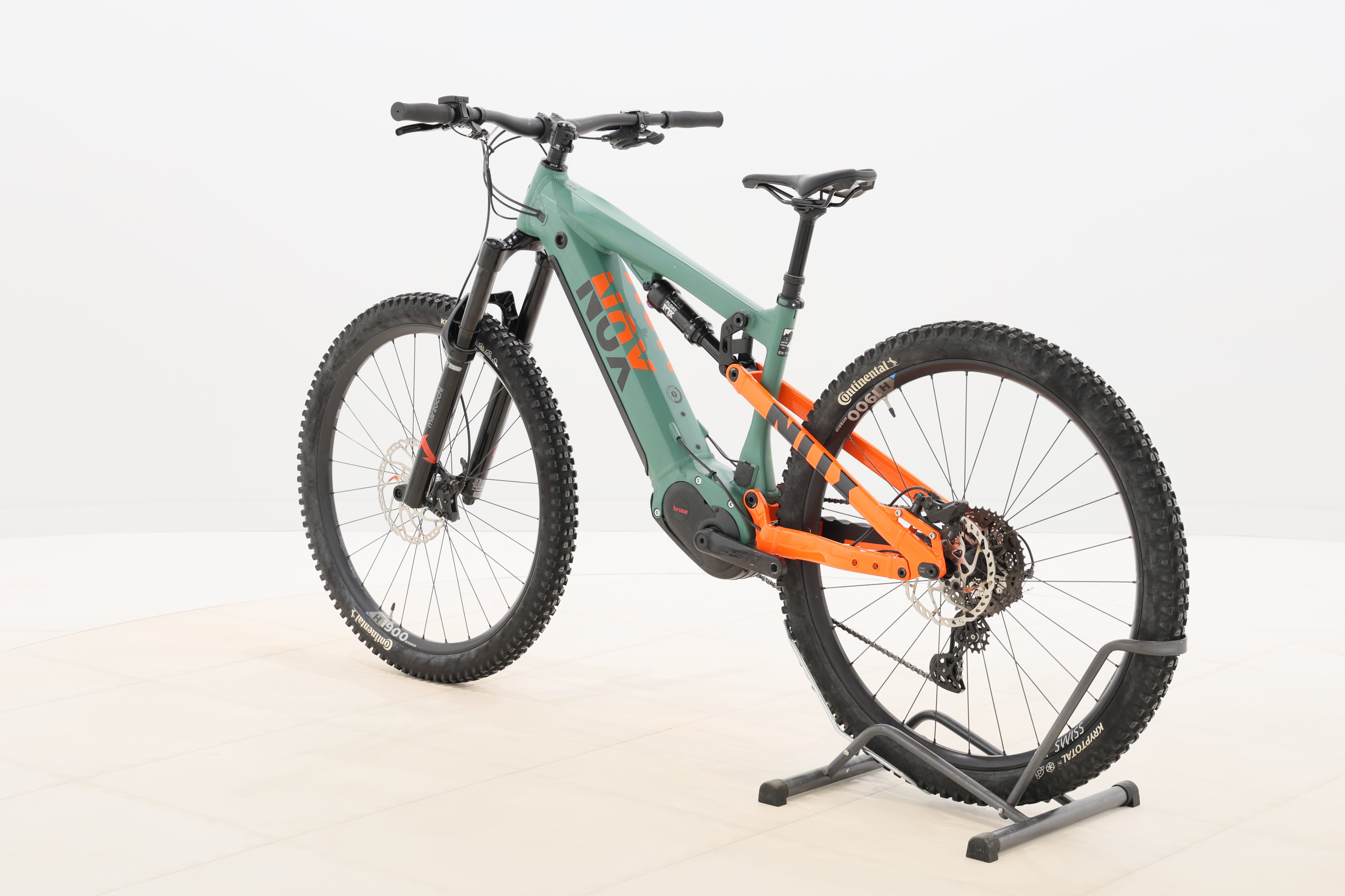 0d509a42-7881-4185-ba48-b8dd5fd17397