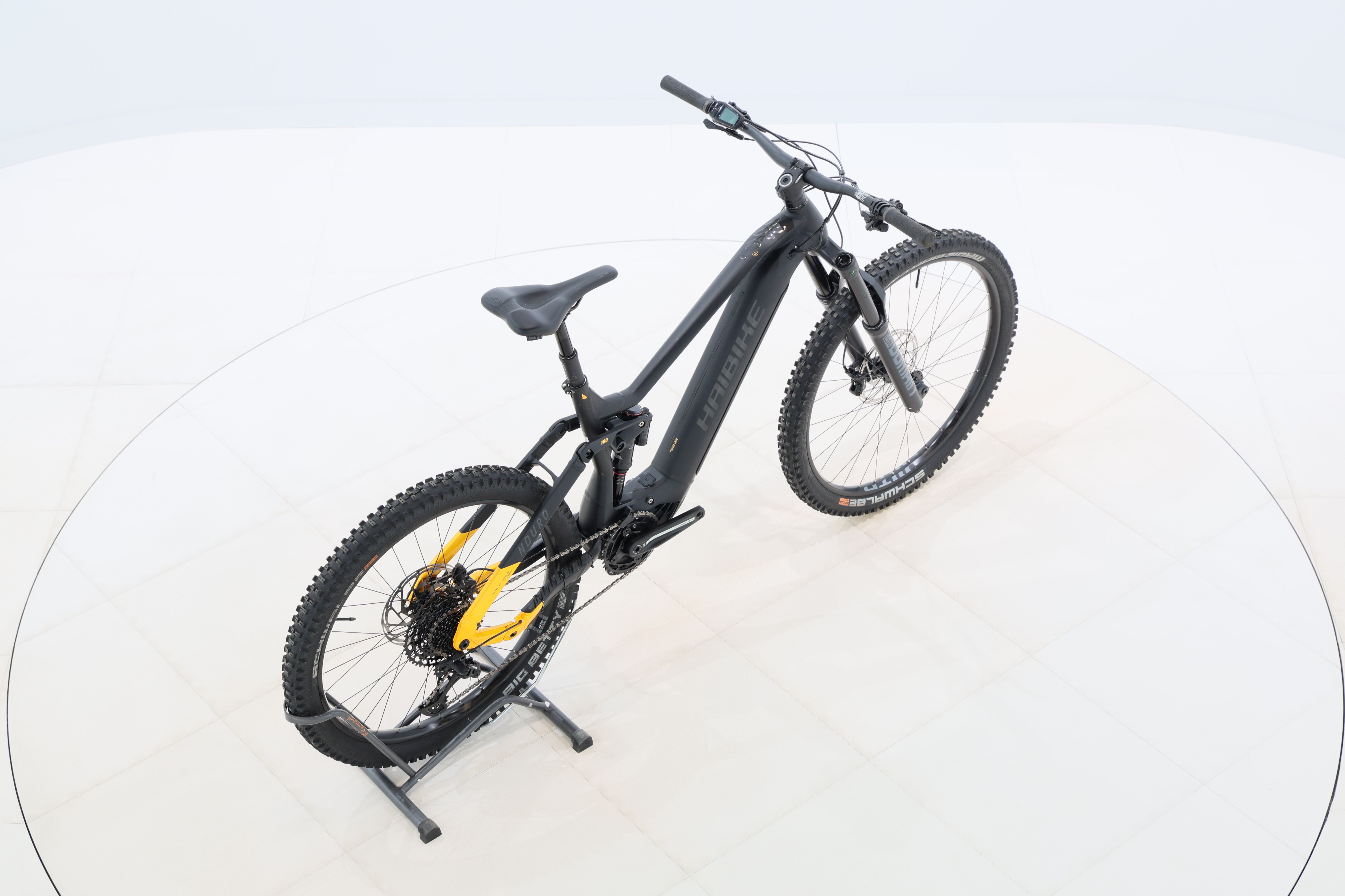 8d398422-aa40-43dc-8b88-6df9bb4124e1