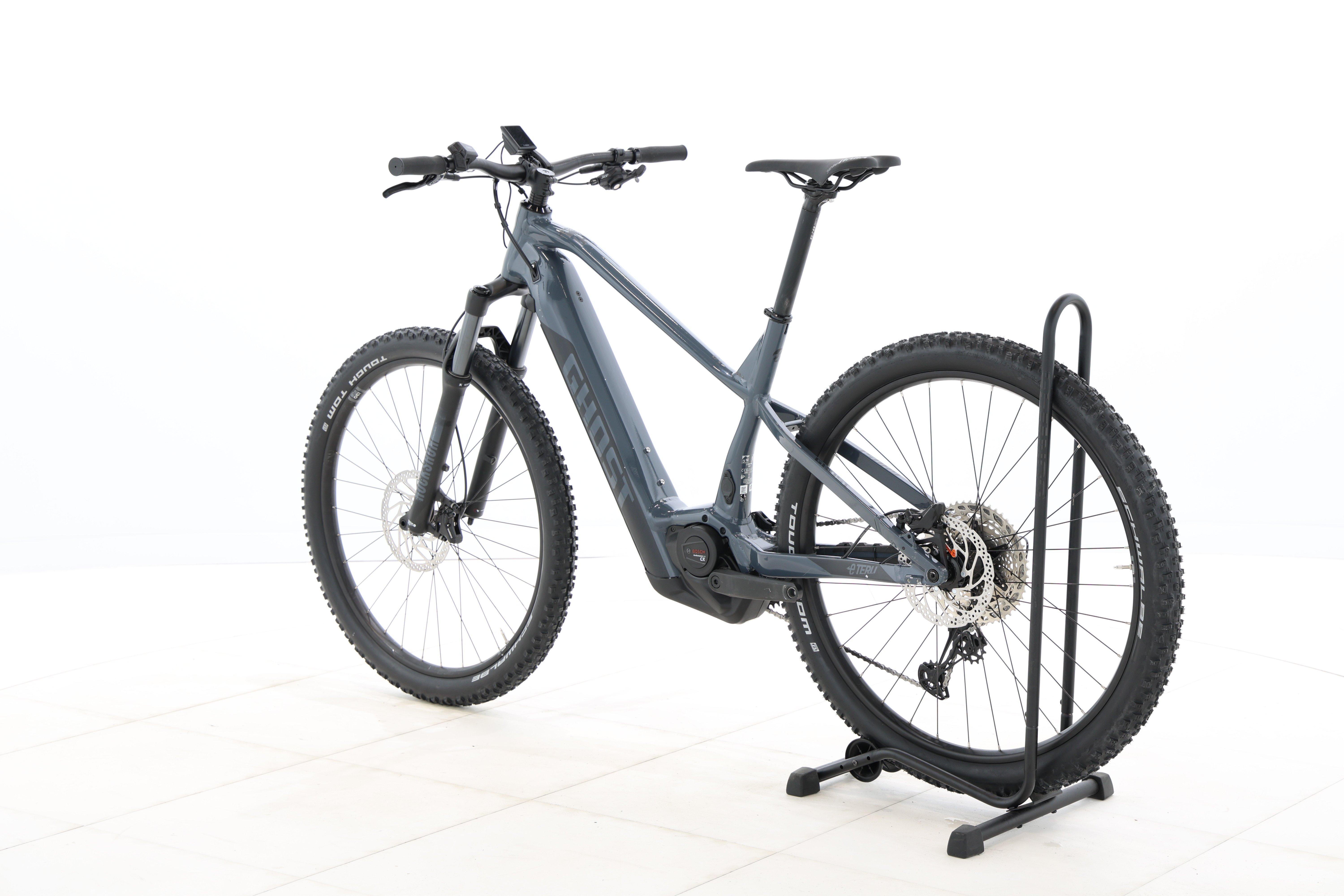 c3f76145-5973-40f4-9bdf-3dbe50d6b4fc