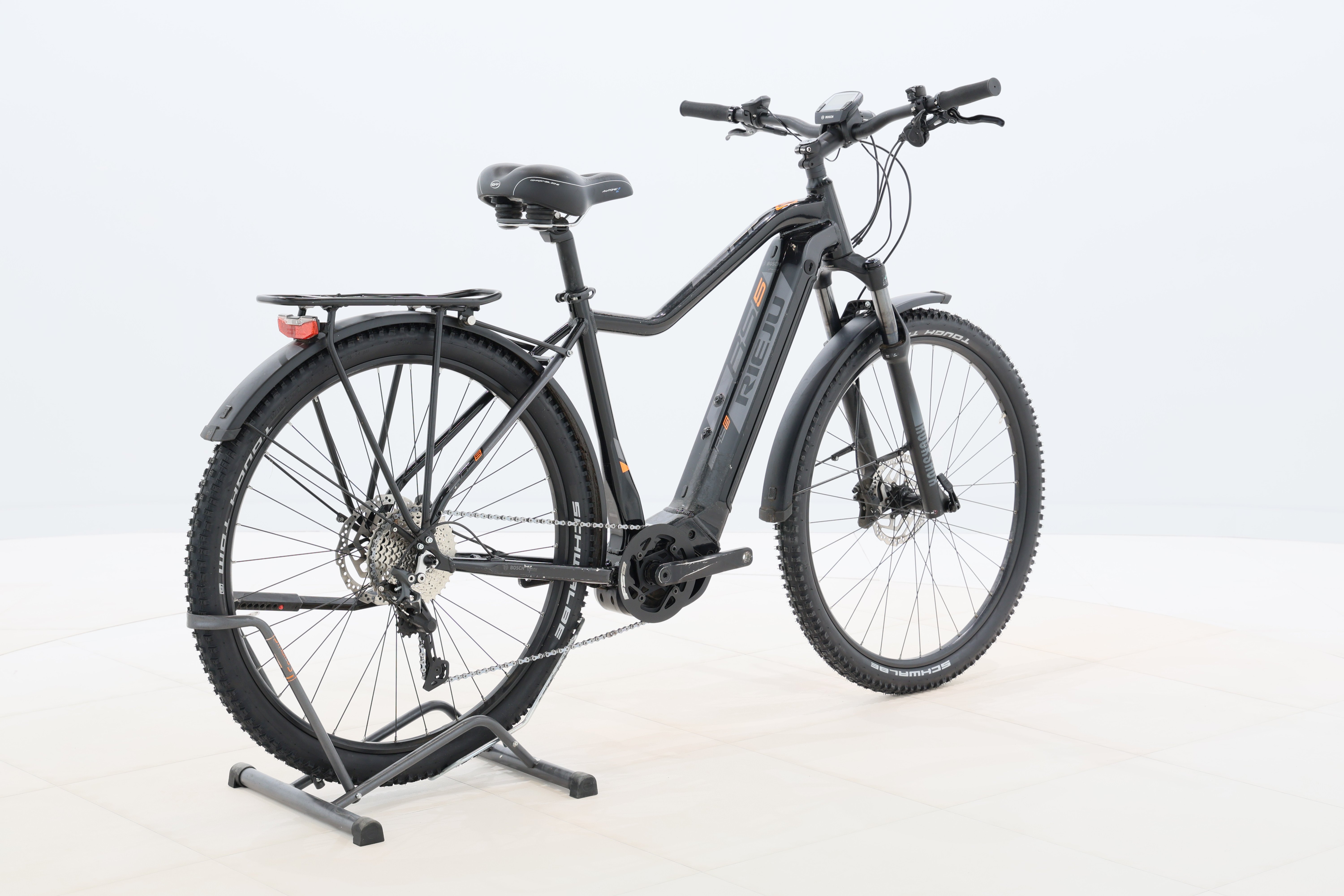 ab507a9d-1870-4c21-8bcf-aba6e081a843