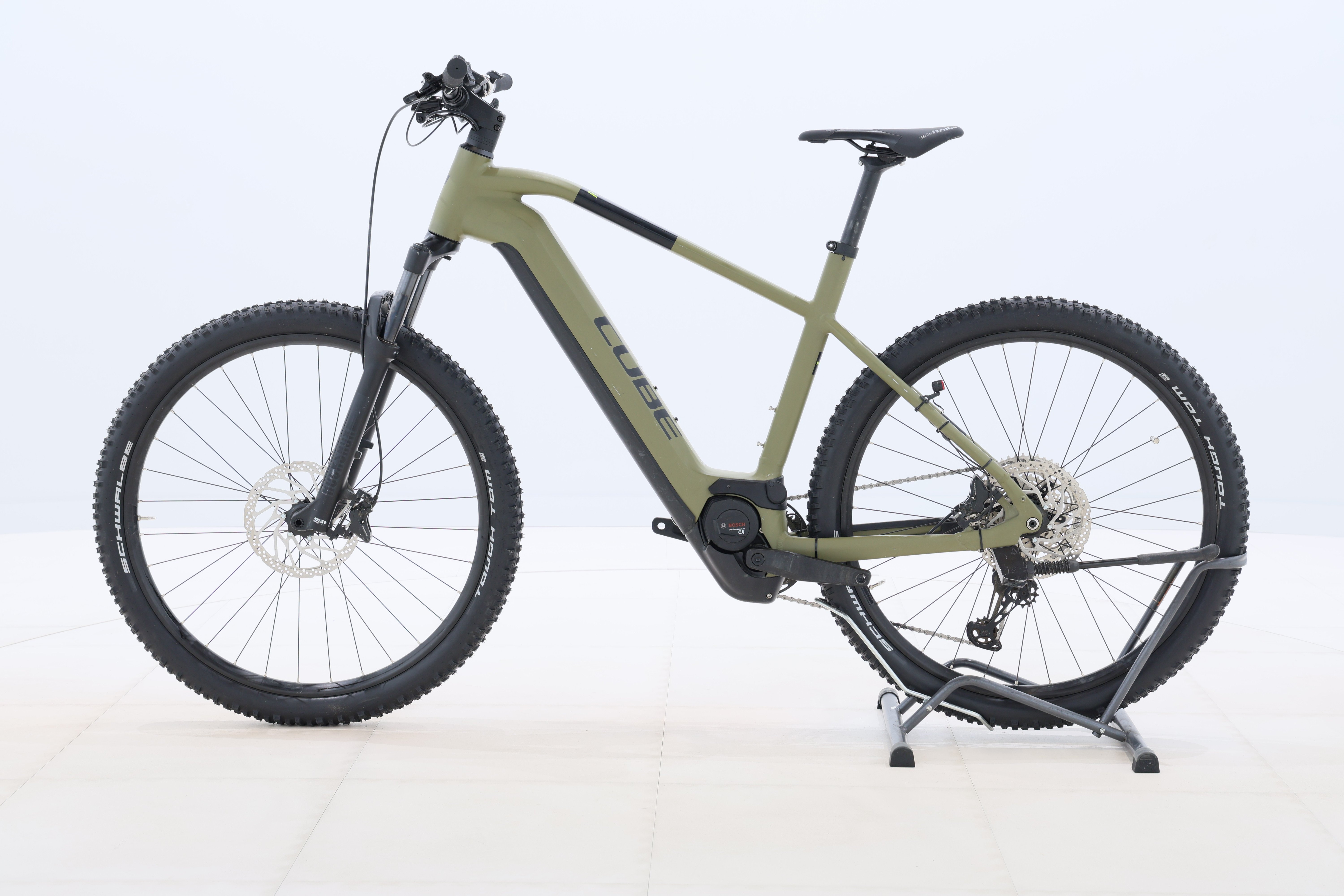 4c19dcee-0061-4d02-a9df-b6f88759f09a