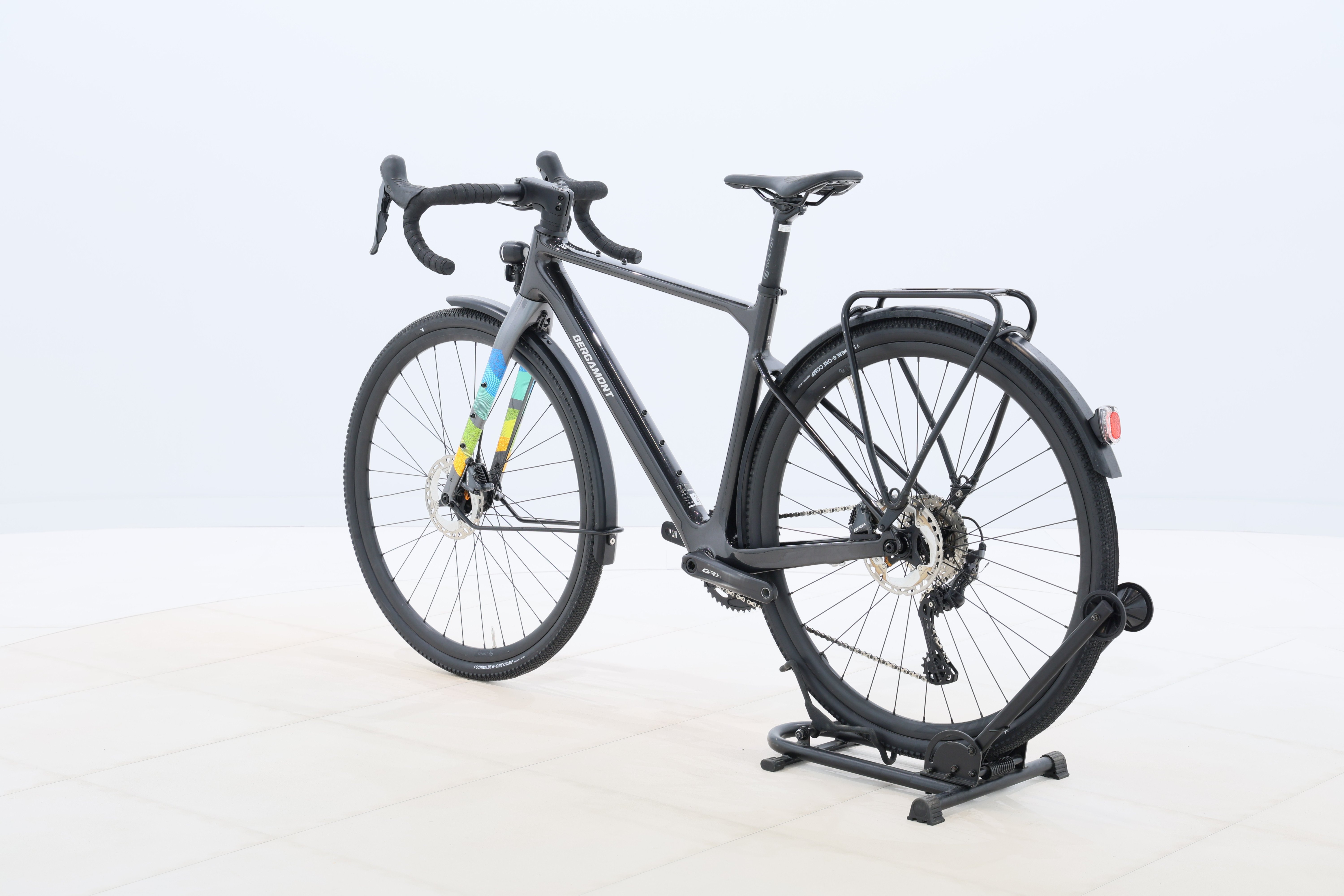 7c051351-18dd-47f2-a694-06513f19c1f8