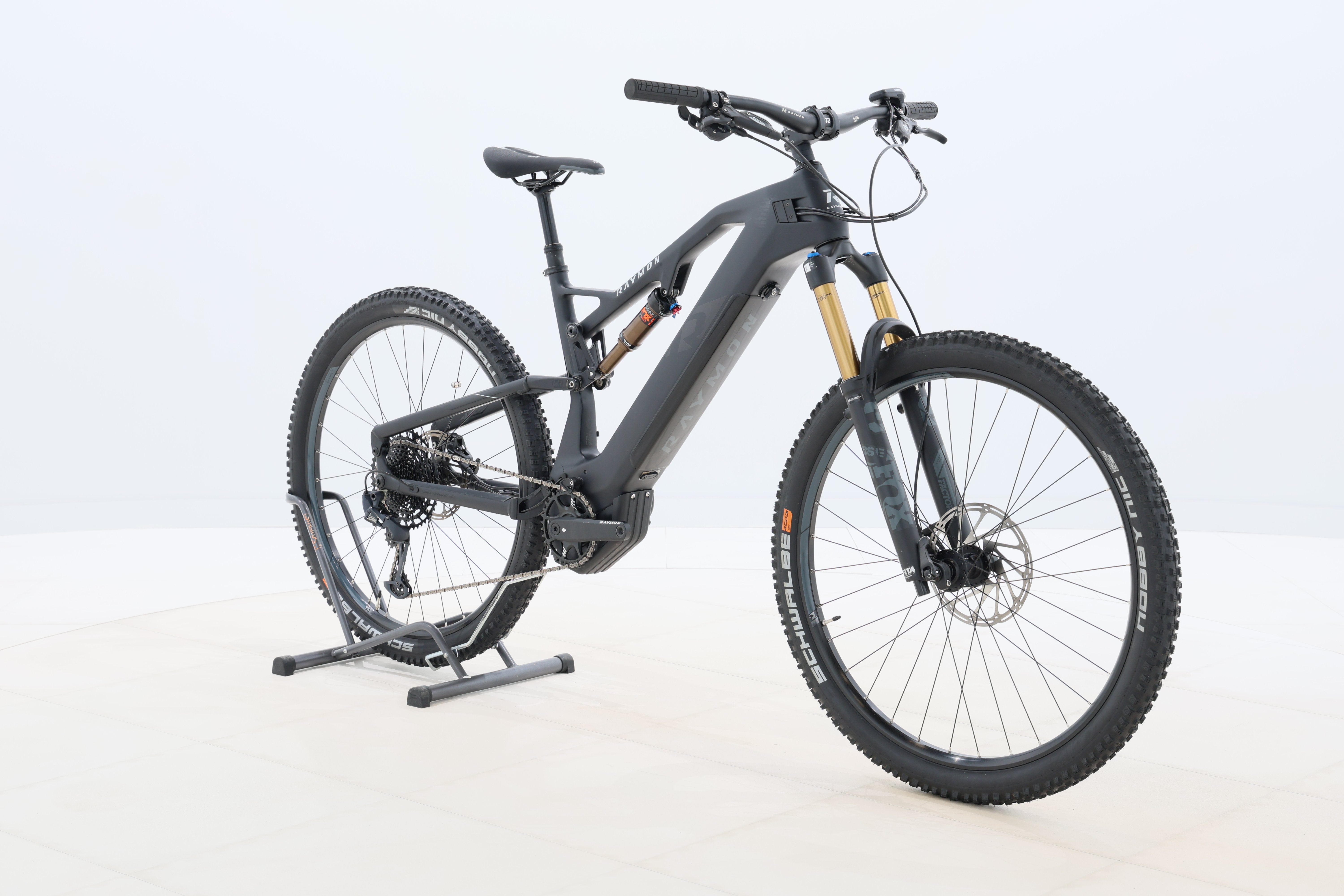 c55aa3a3-22ce-407f-a06c-3a195cabad3f