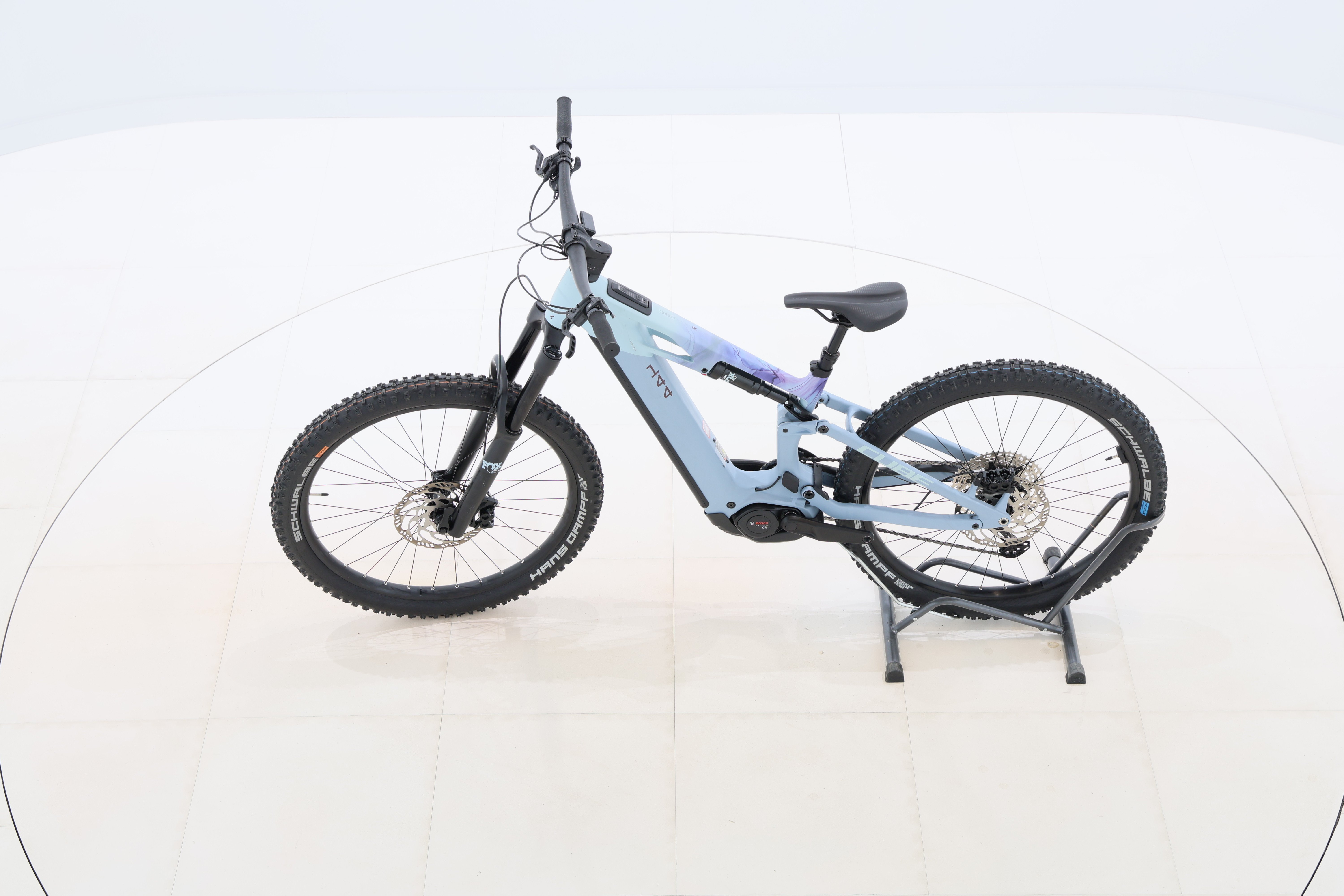 f501b635-694c-4f26-b8b9-f2ff59aa3f8b