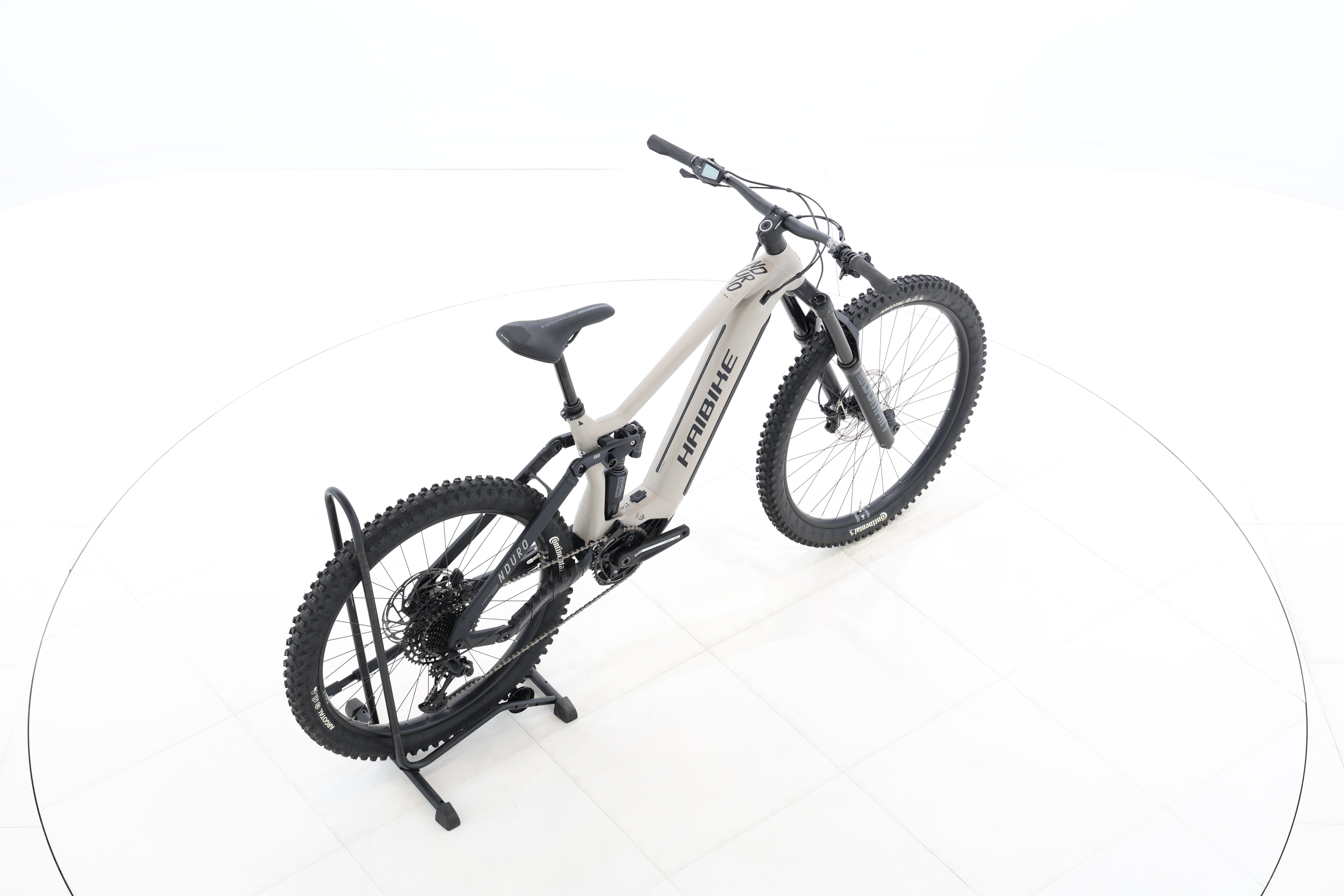 8e7374fe-4fe1-4ea2-81cc-1e780cfccf6c