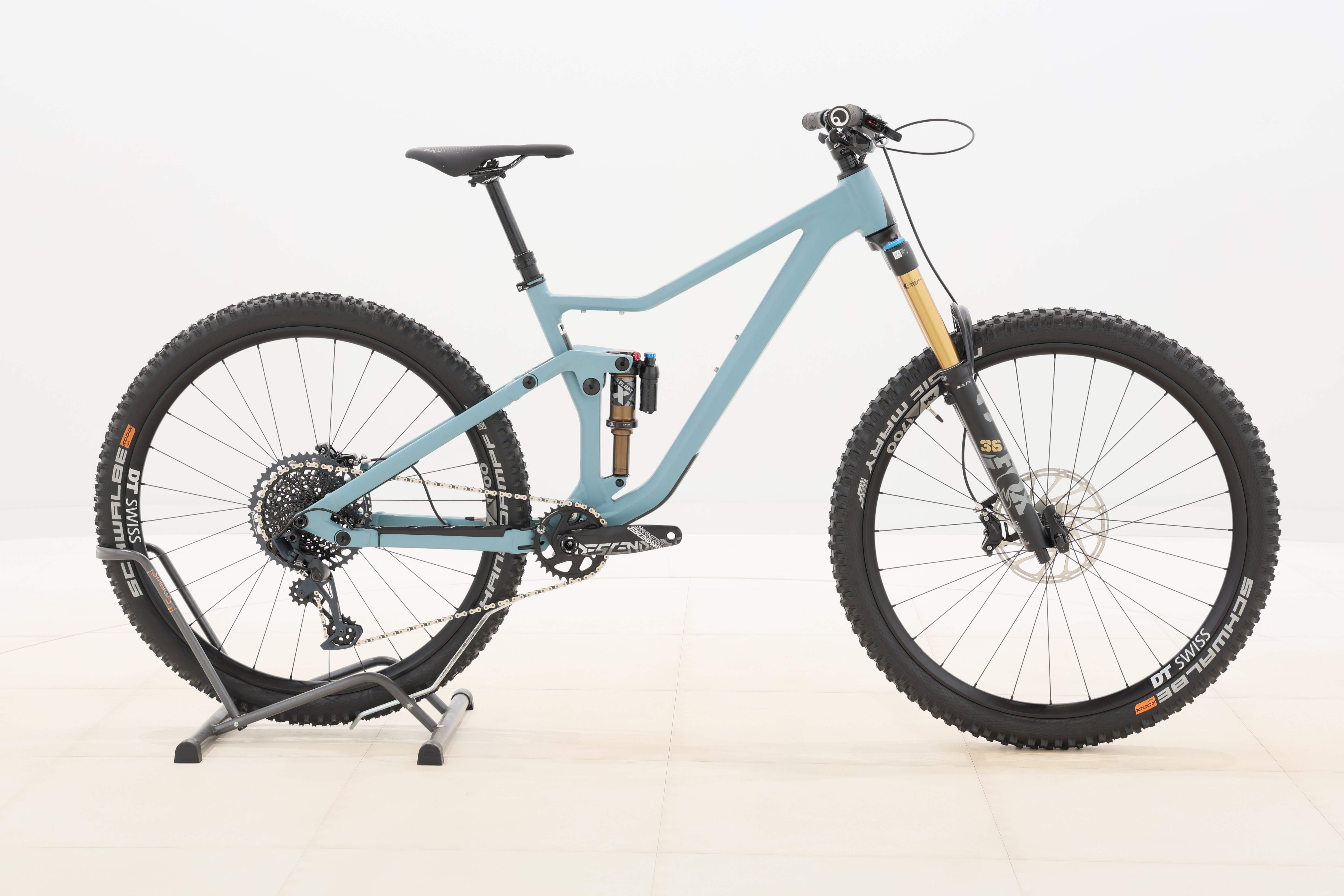 5d9cbfd3-be09-4b33-baea-a95078c81f42