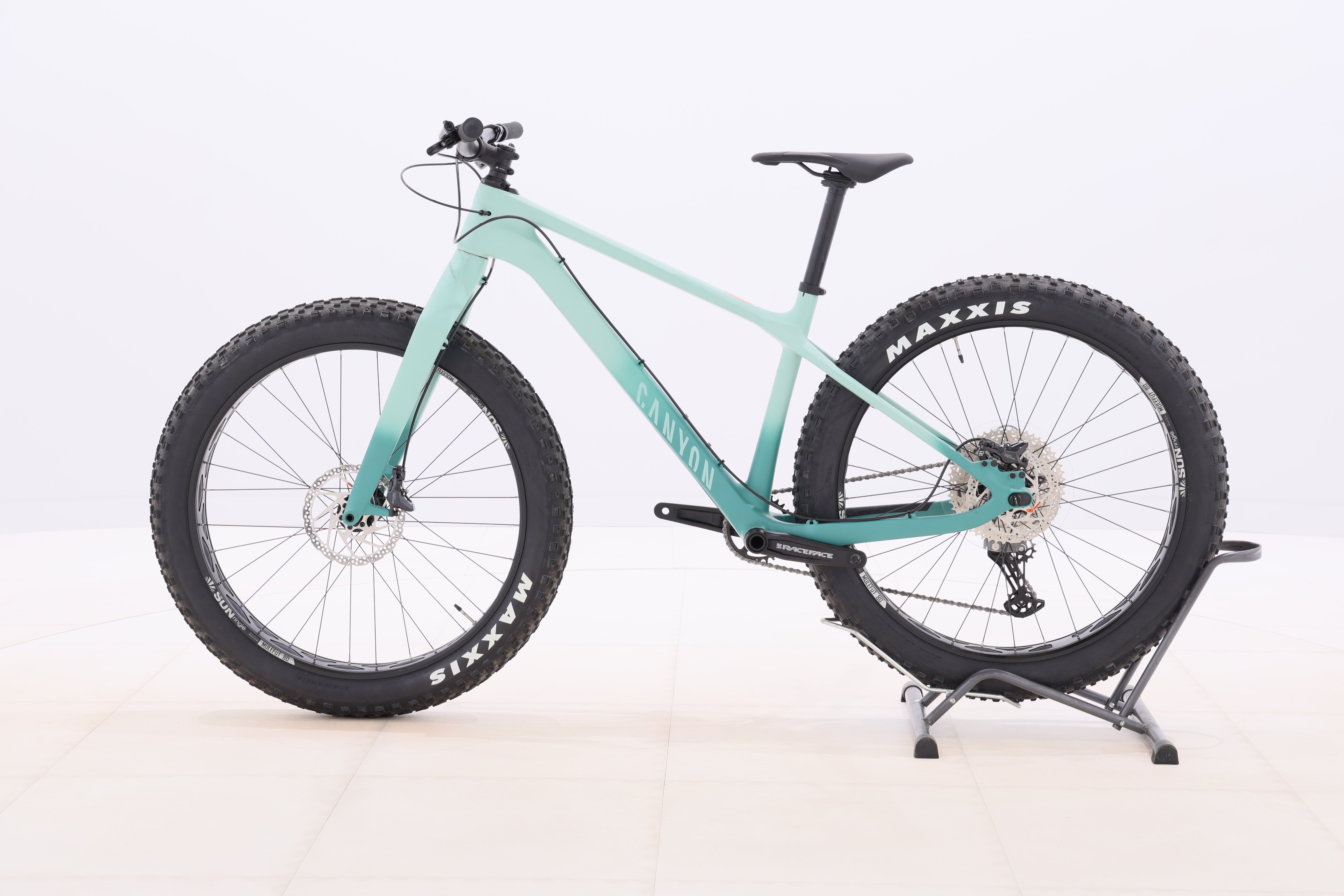 5280d910-4578-4f0e-ad64-abc8907f478d