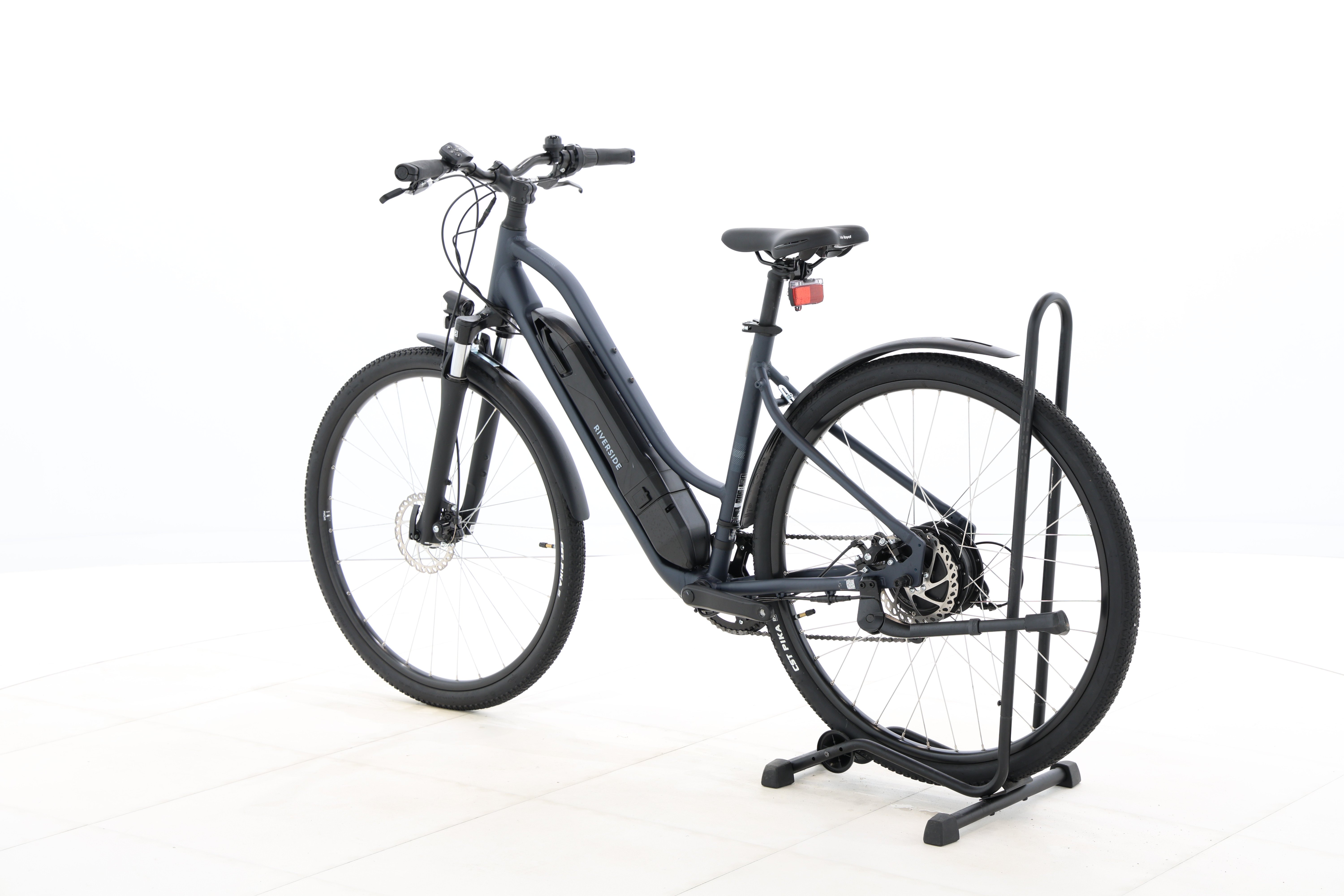 d0c10d2a-43c1-445c-8658-f492b9af4af6