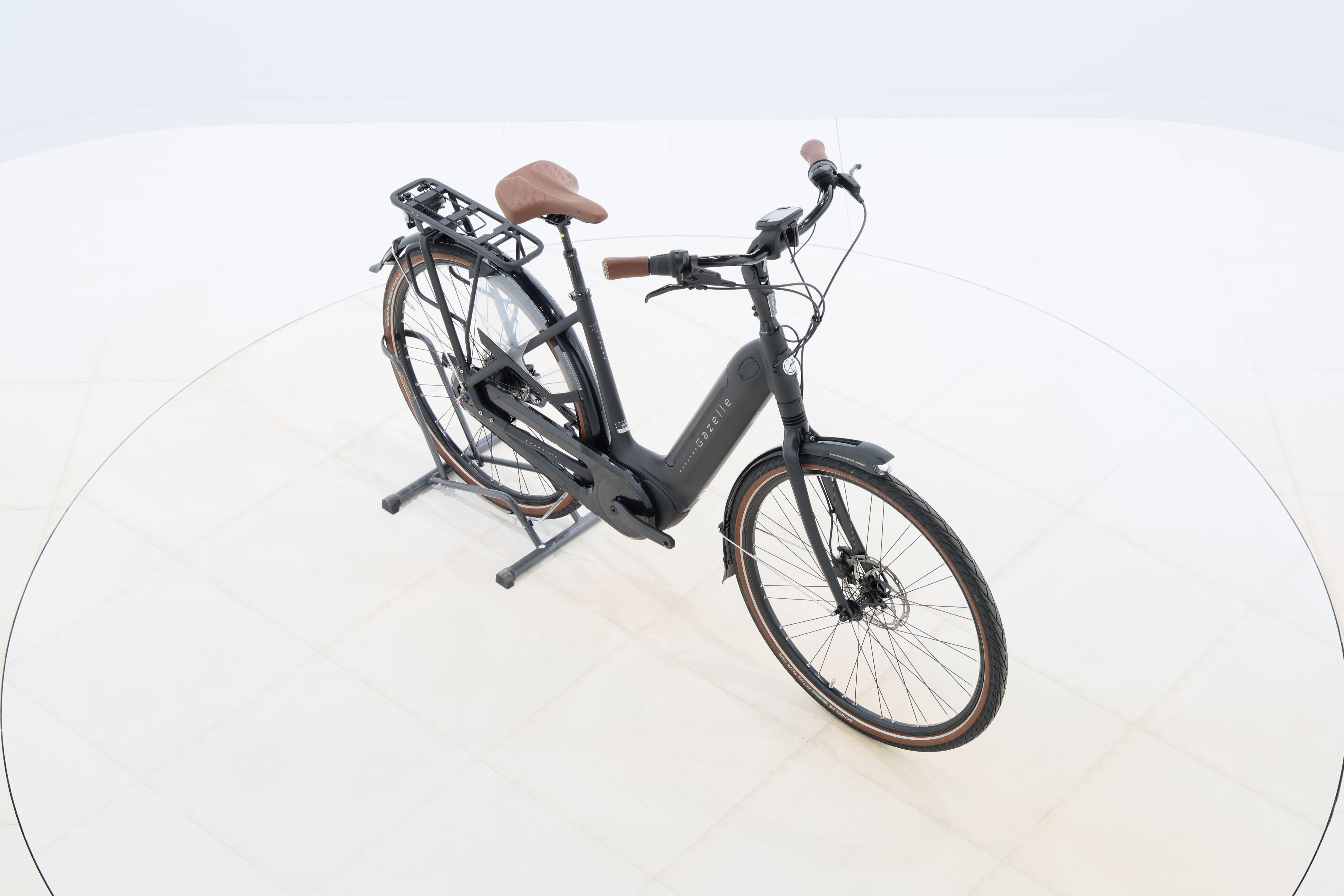 de2466ce-2dd5-43fc-ad3b-50543f6d2ee9