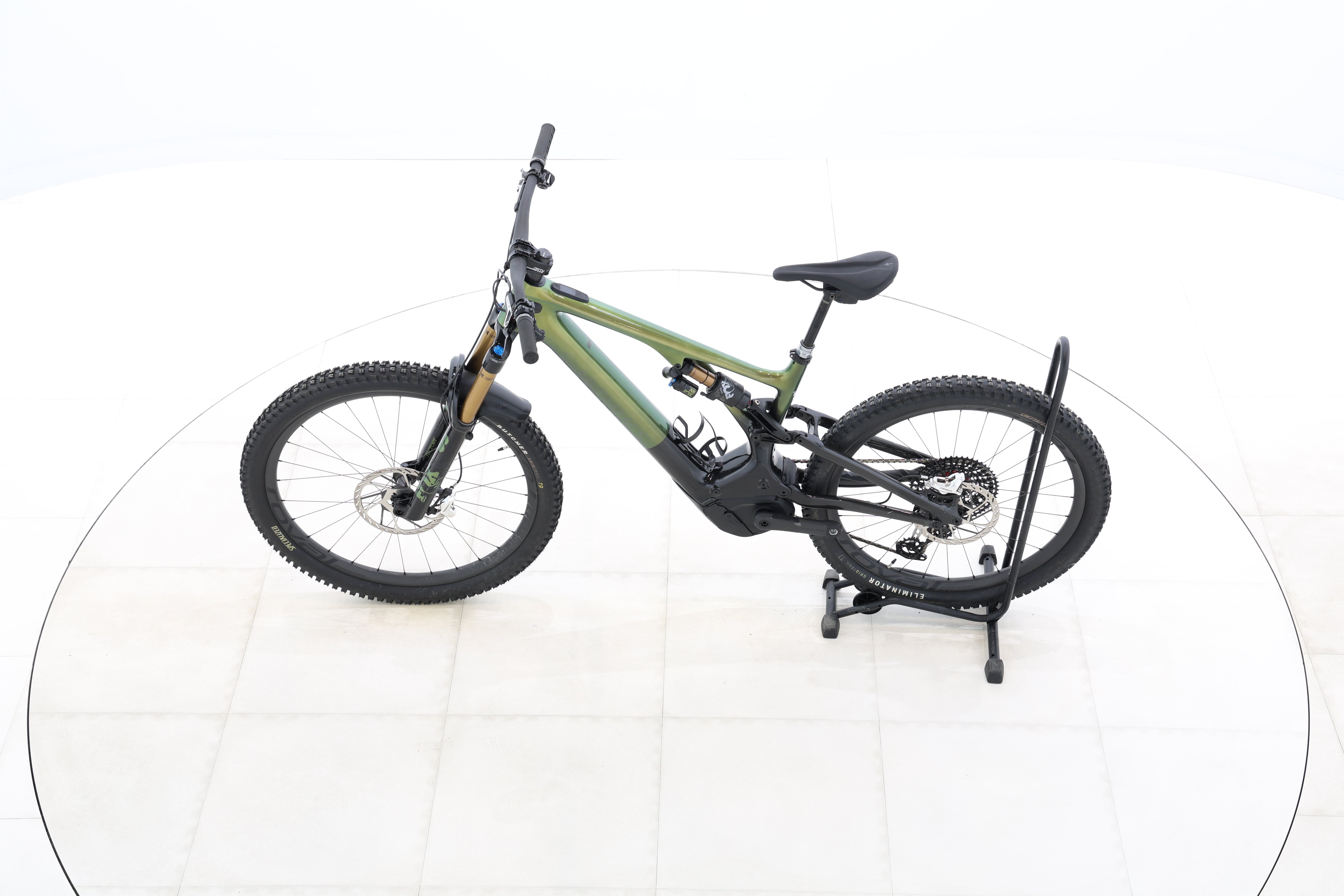 e6d9ae46-9c95-4e8d-b091-1fb72ca213b9