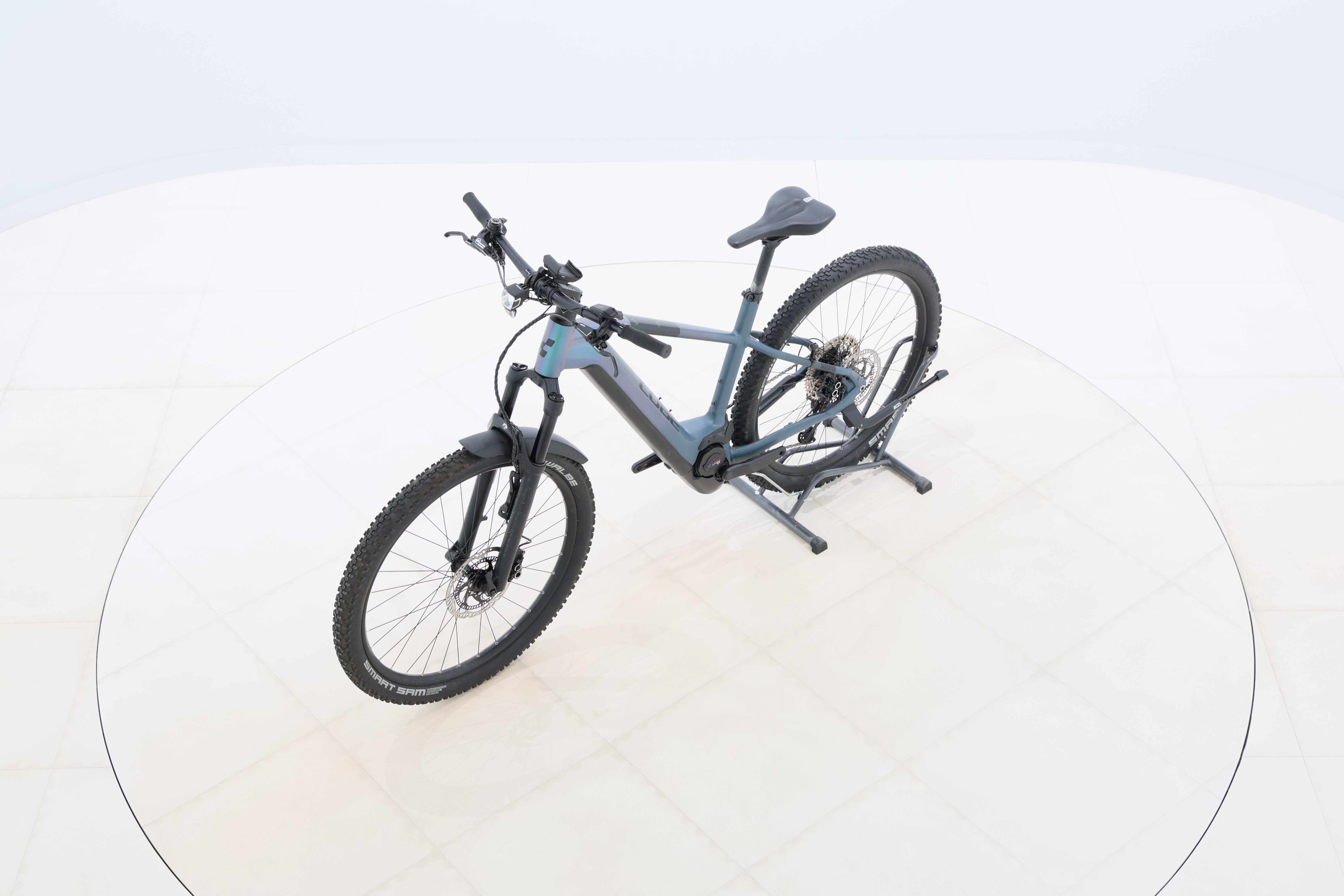 975cdea2-a2b3-49ac-a838-fc403f257f9c