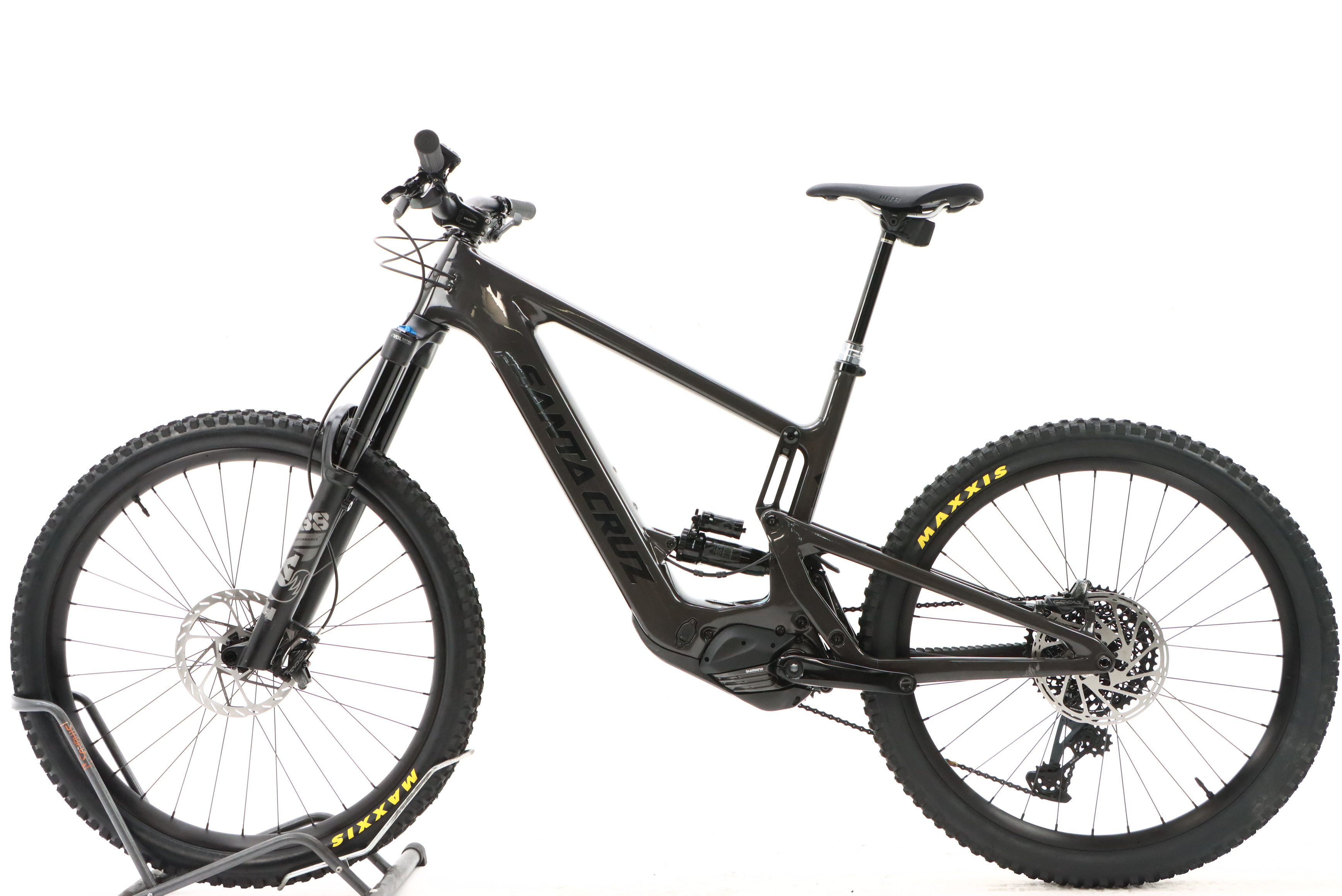 e45b8e48-058d-4e87-a4c7-83432af678eb