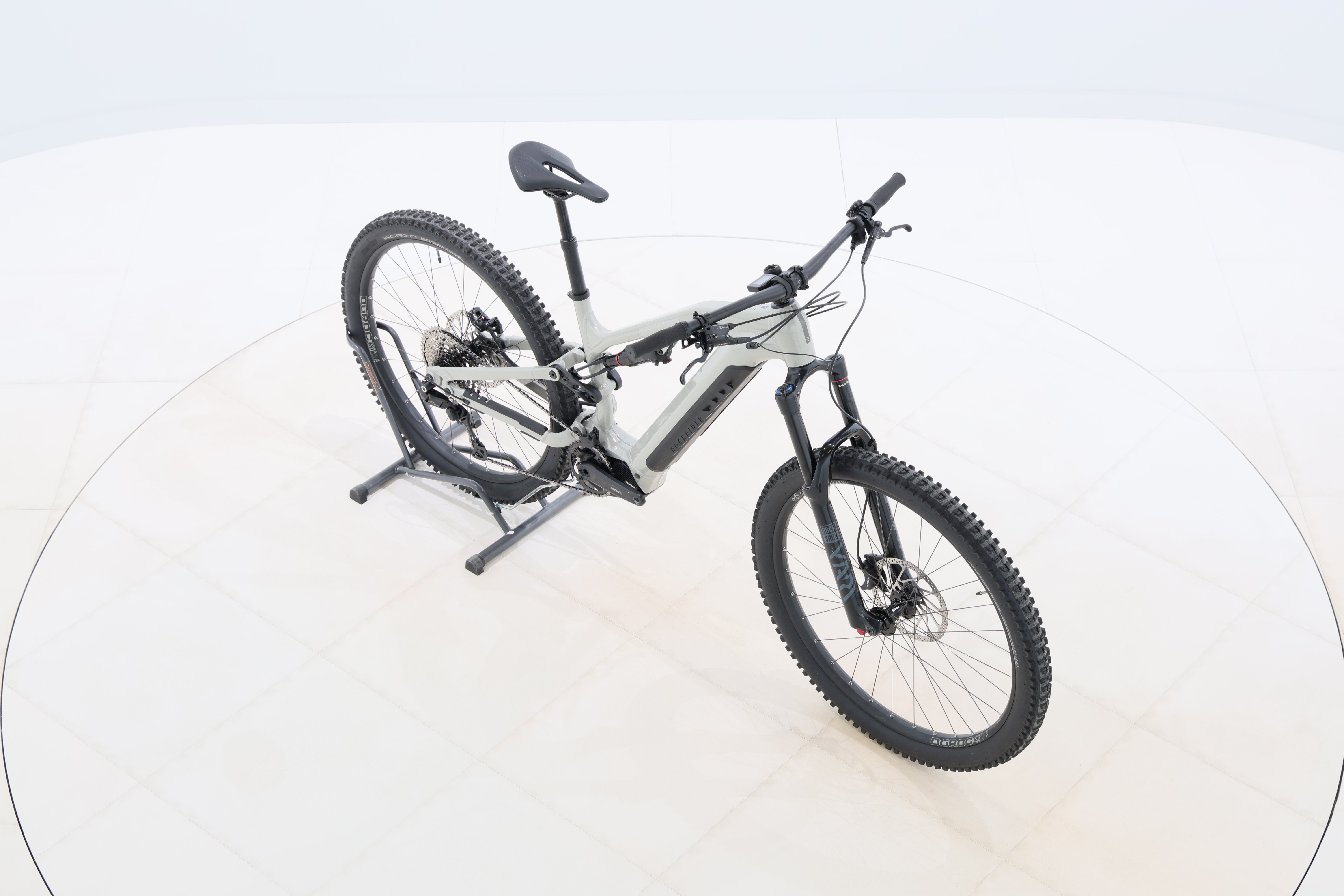 efb1e6e8-c383-4f5e-8108-0ee729abccdb