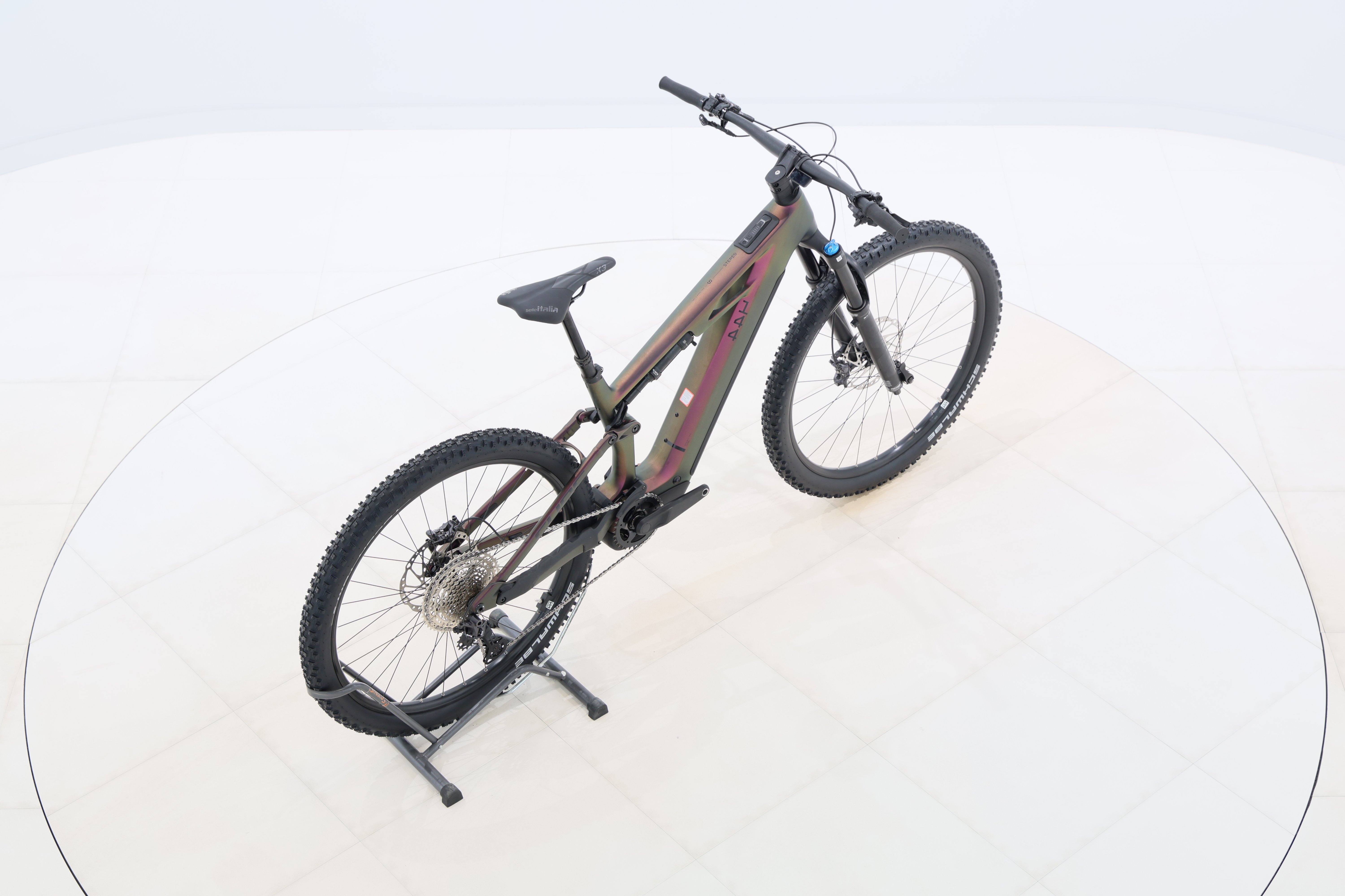 1906e583-fc8f-43bf-a2f4-86d3a8d27a41