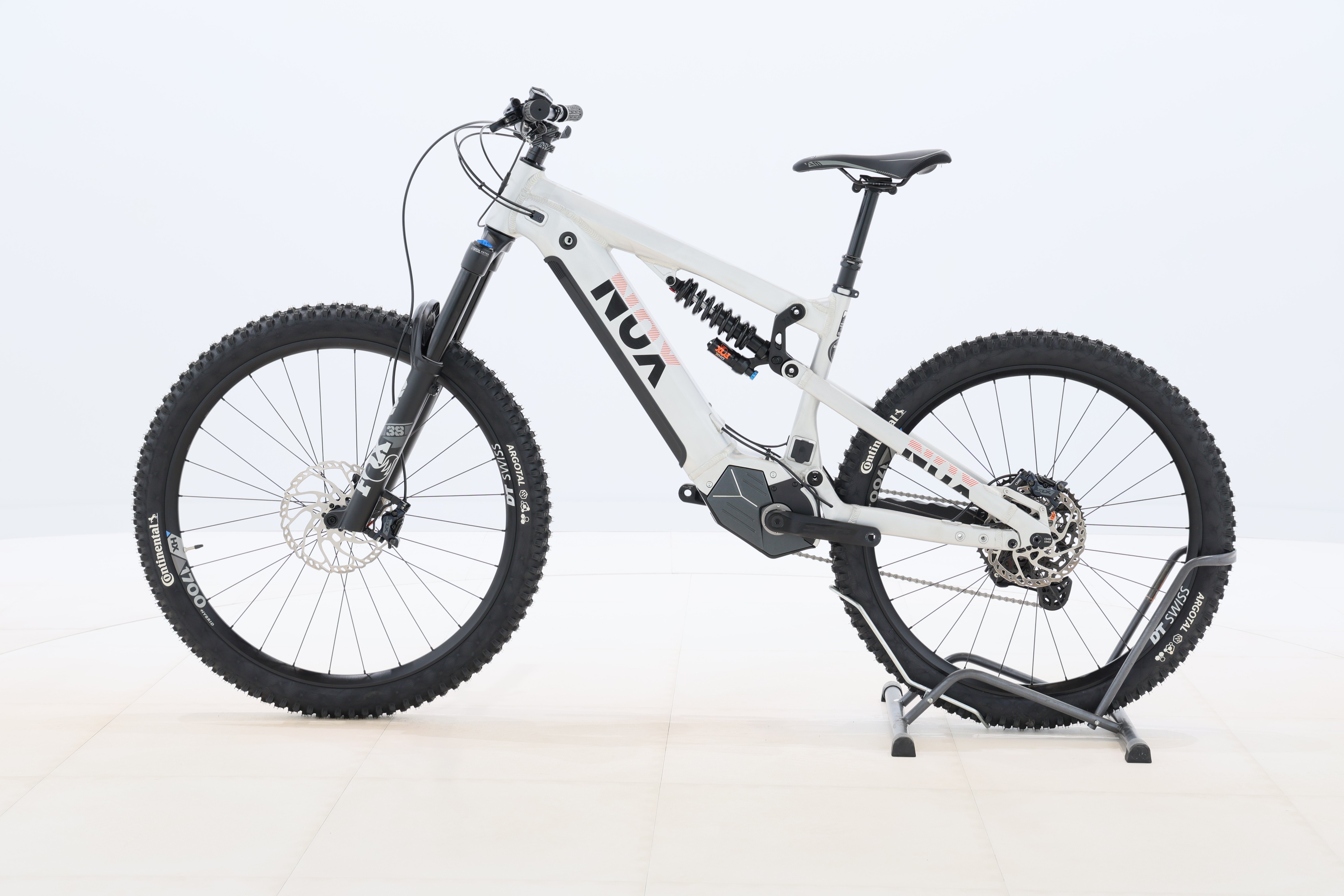 0c7eb6c2-0bcf-4c40-9060-f3af050e7d4c