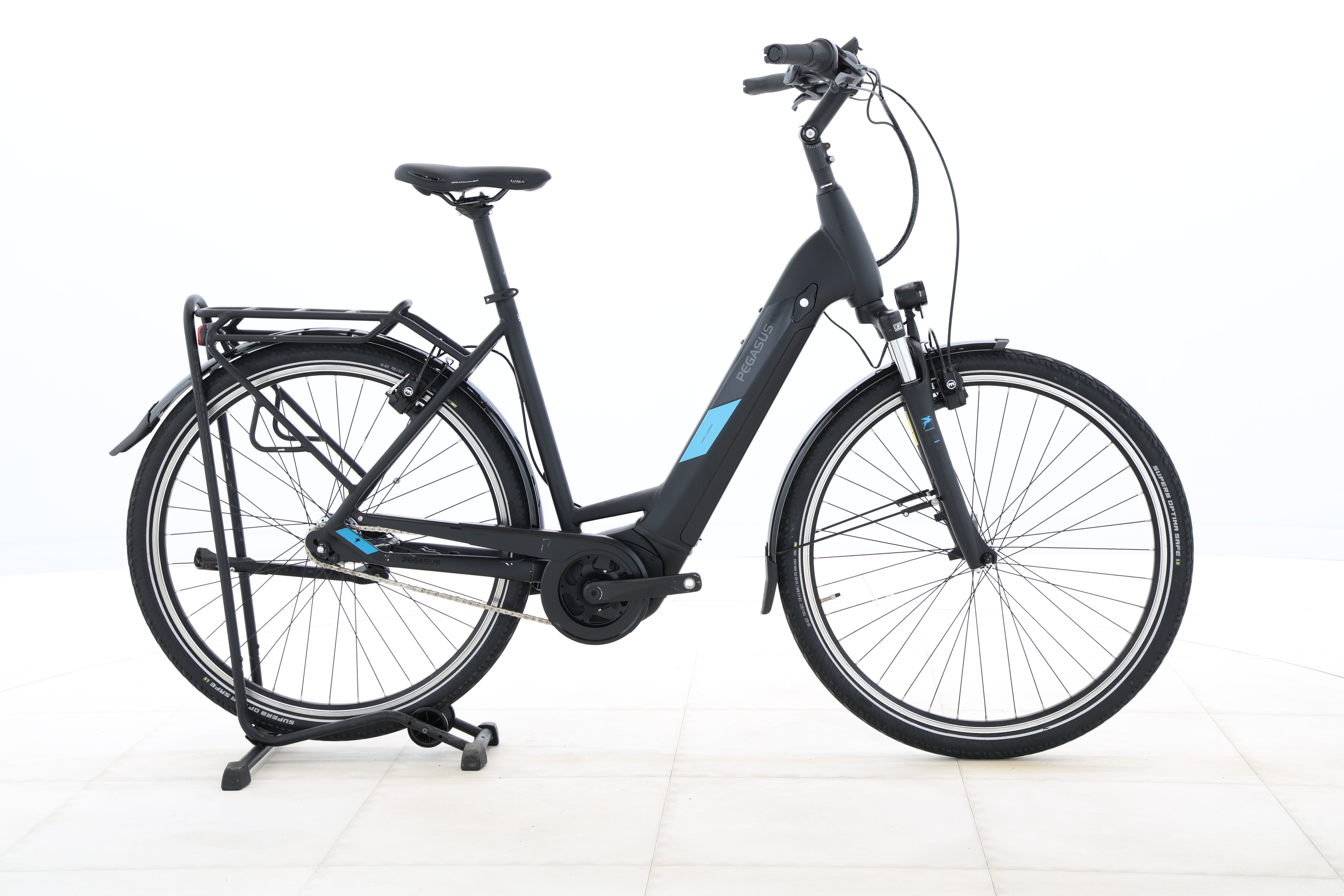 4624b56c-b2d1-4737-8d39-18563af09110